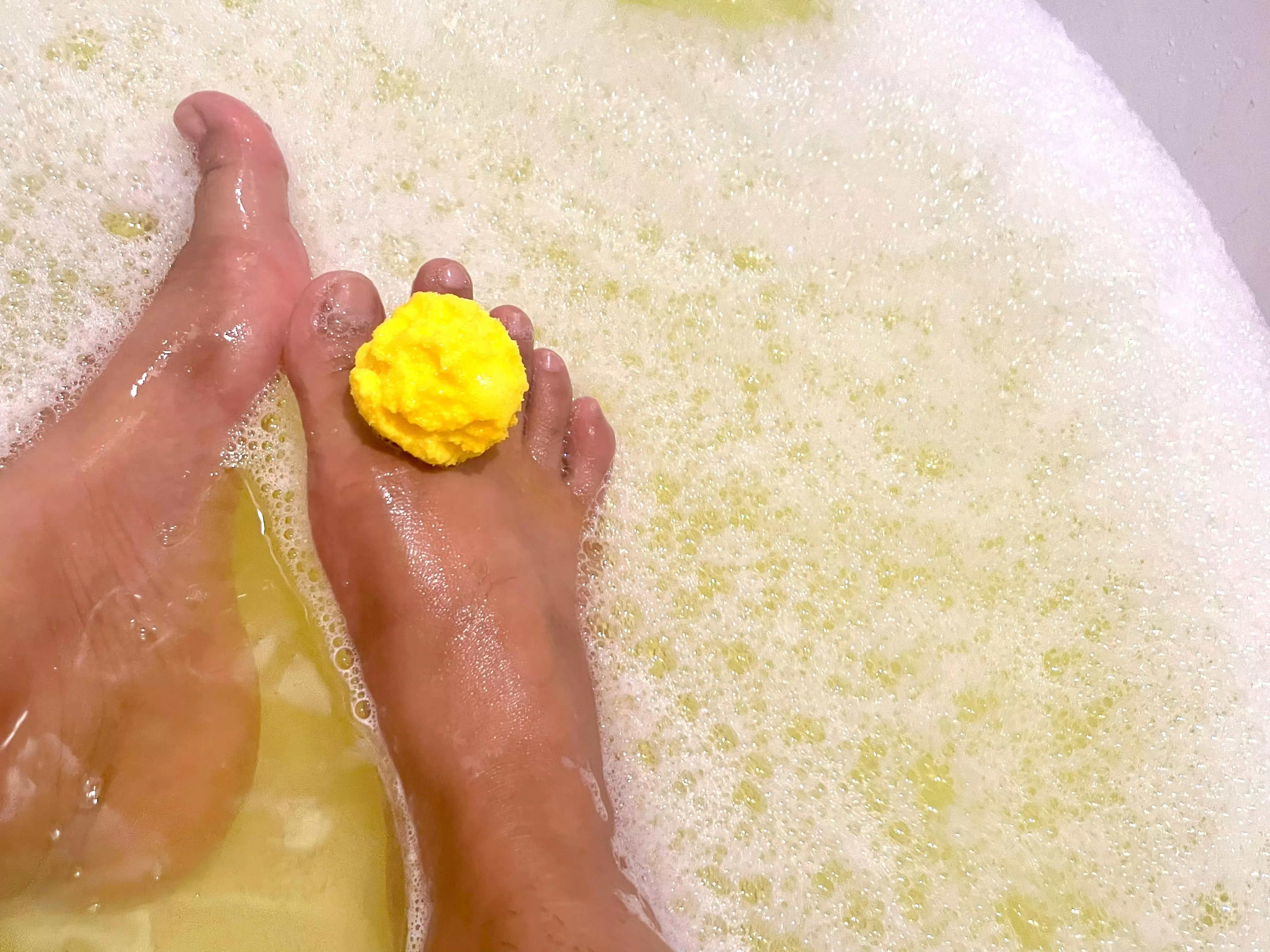 Bath bomb toe ring!