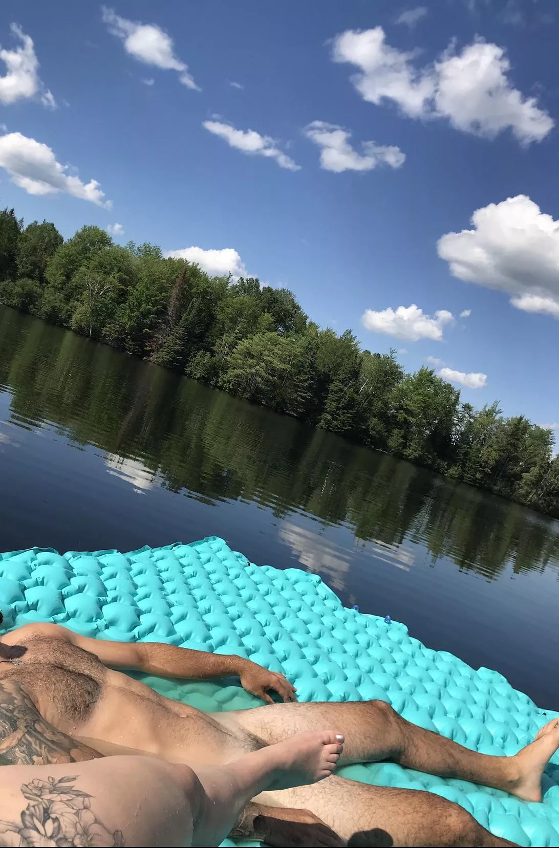 Getting some vitamin D with the husband ðŸ˜ Thereâ€™s been a few lucky boaters on the lake today.