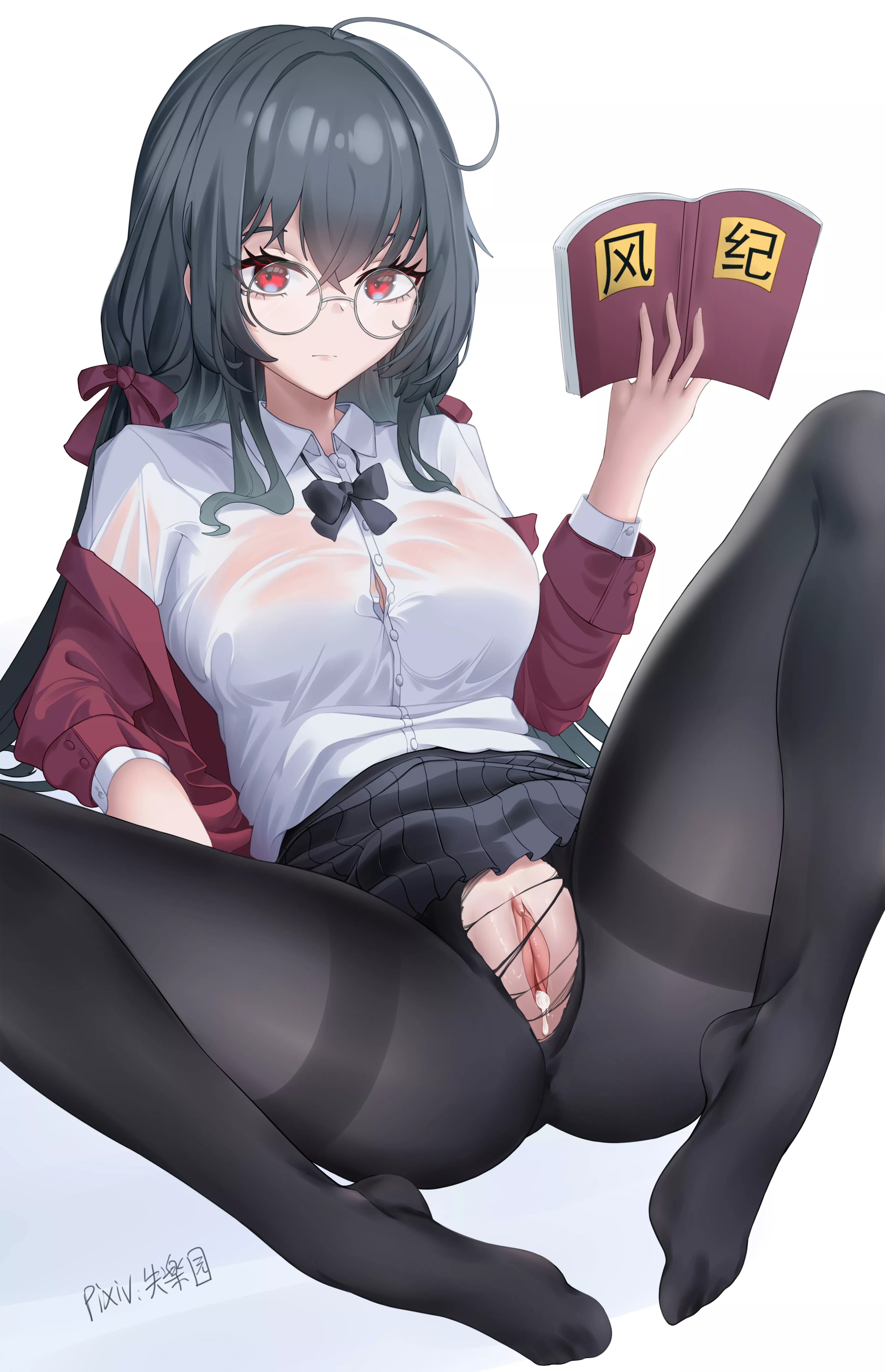 Taihou's ripped pantyhose