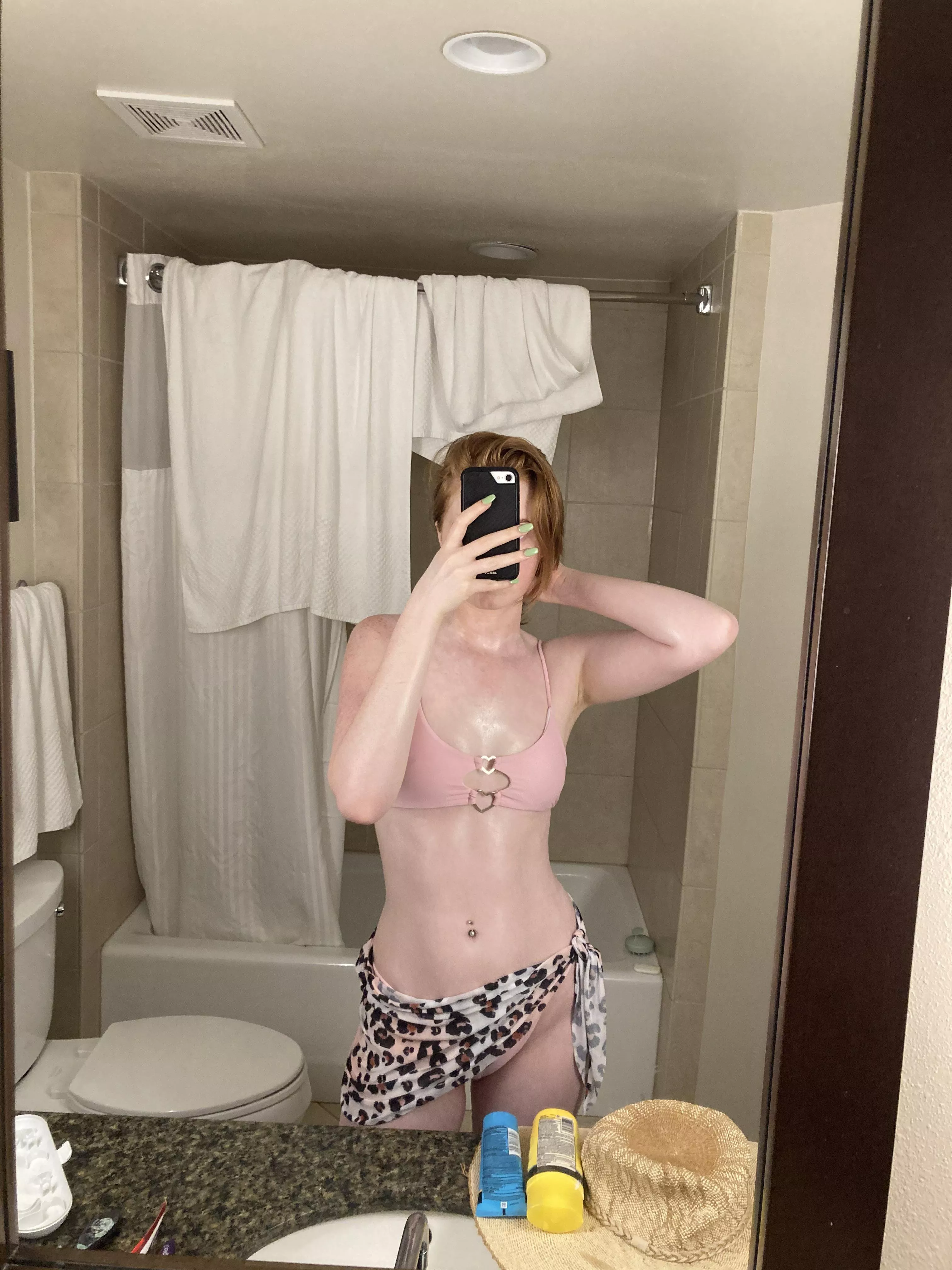 ðŸ’¦19 y/o redhead ready to please you. enjoy my bikini ðŸ‘™ ðŸ¥°