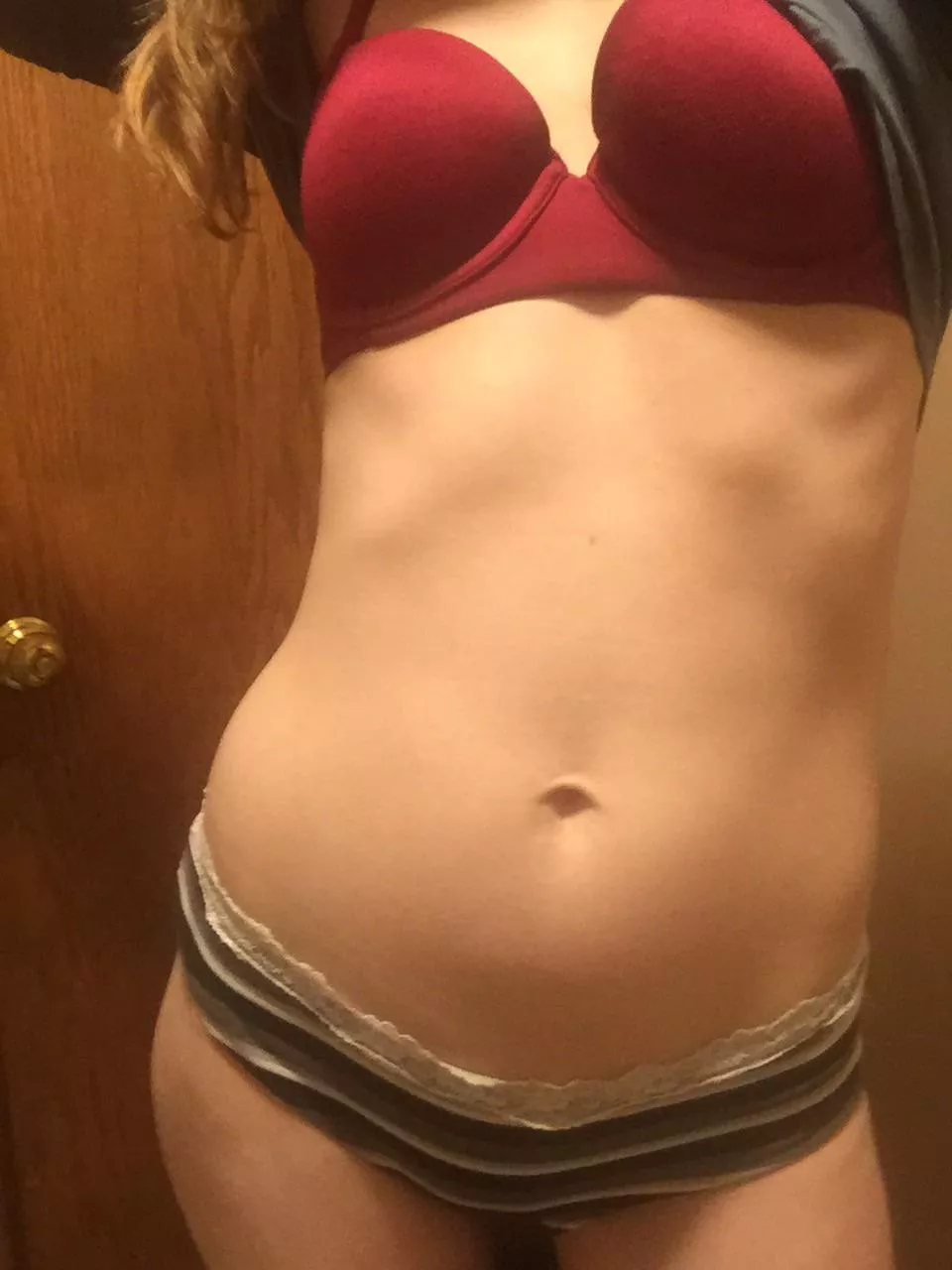 30 petite milf for trade - face pics upon trust and verification if youâ€™re legit. Looking for long term perv husband to show off our sexy babes. Dm for tele