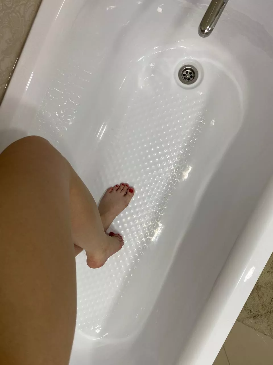 Tell me what youâ€™d like to do to my feet