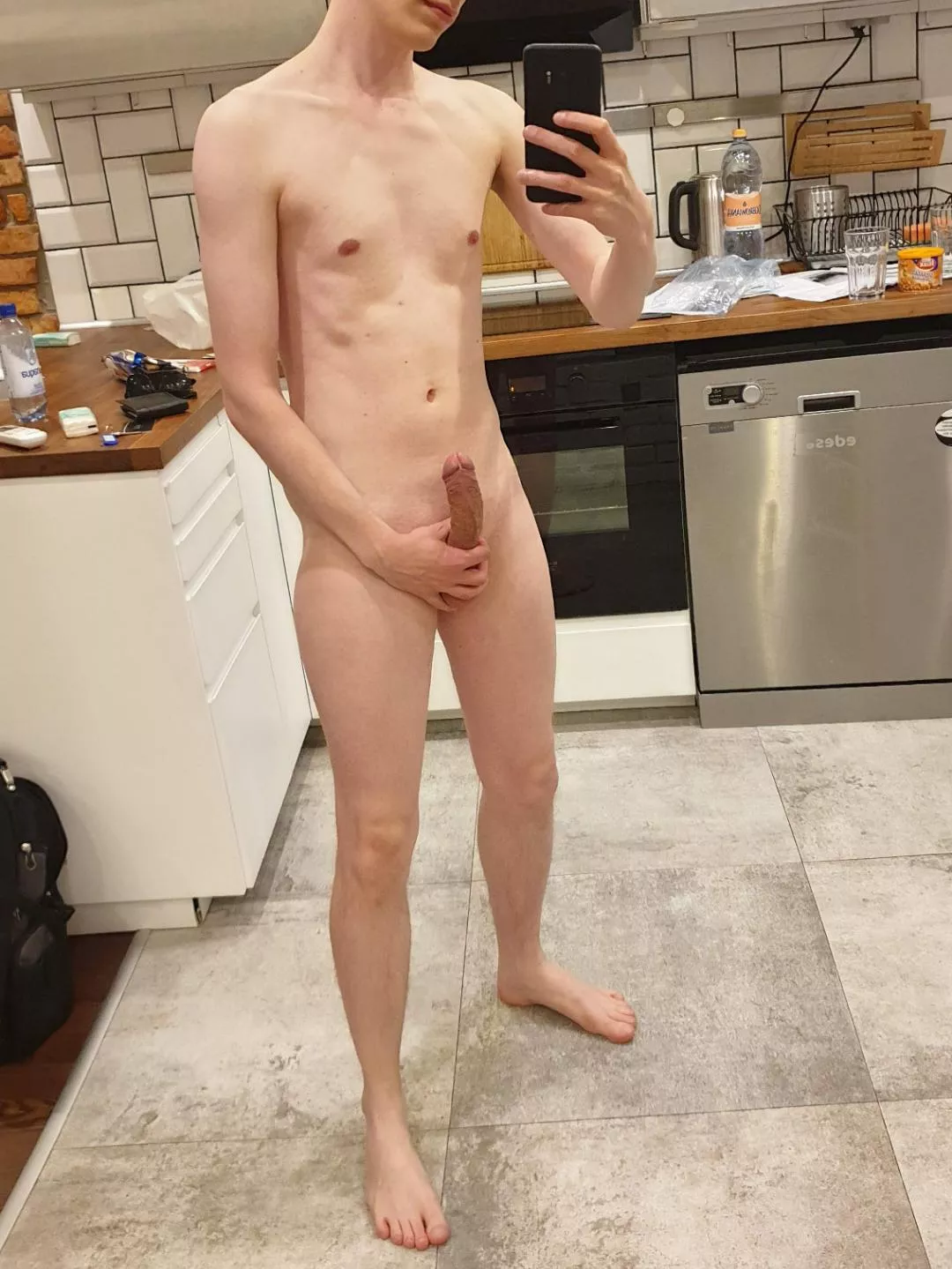 Who would like to taste my dick? 😊