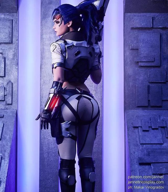 Widowmaker, cosplay by JannetIncosplay.~