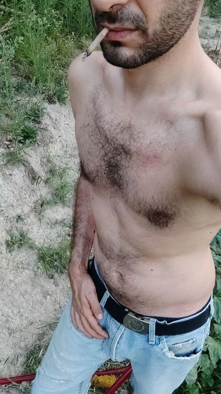 34 m old pic, now I'm shaved