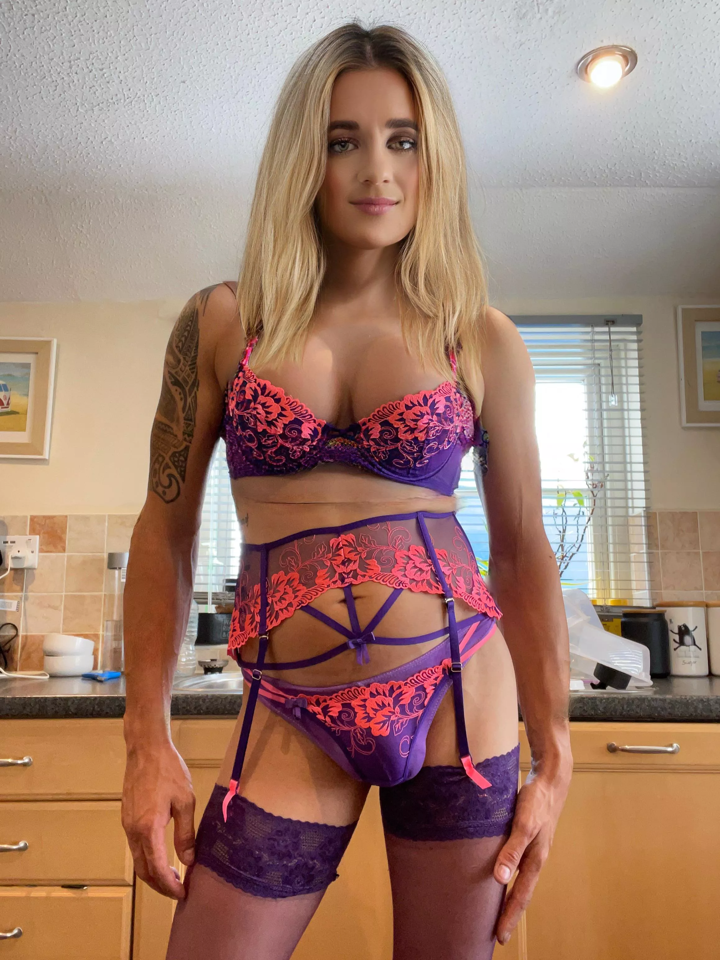 Hey all Iâ€™m back and with a lot more lingerie ðŸ˜˜ fallen in love with this set what does everyone think ? ðŸ˜˜ðŸ˜˜