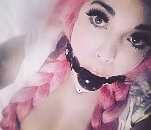 One if the first gagged pictures I ever took.