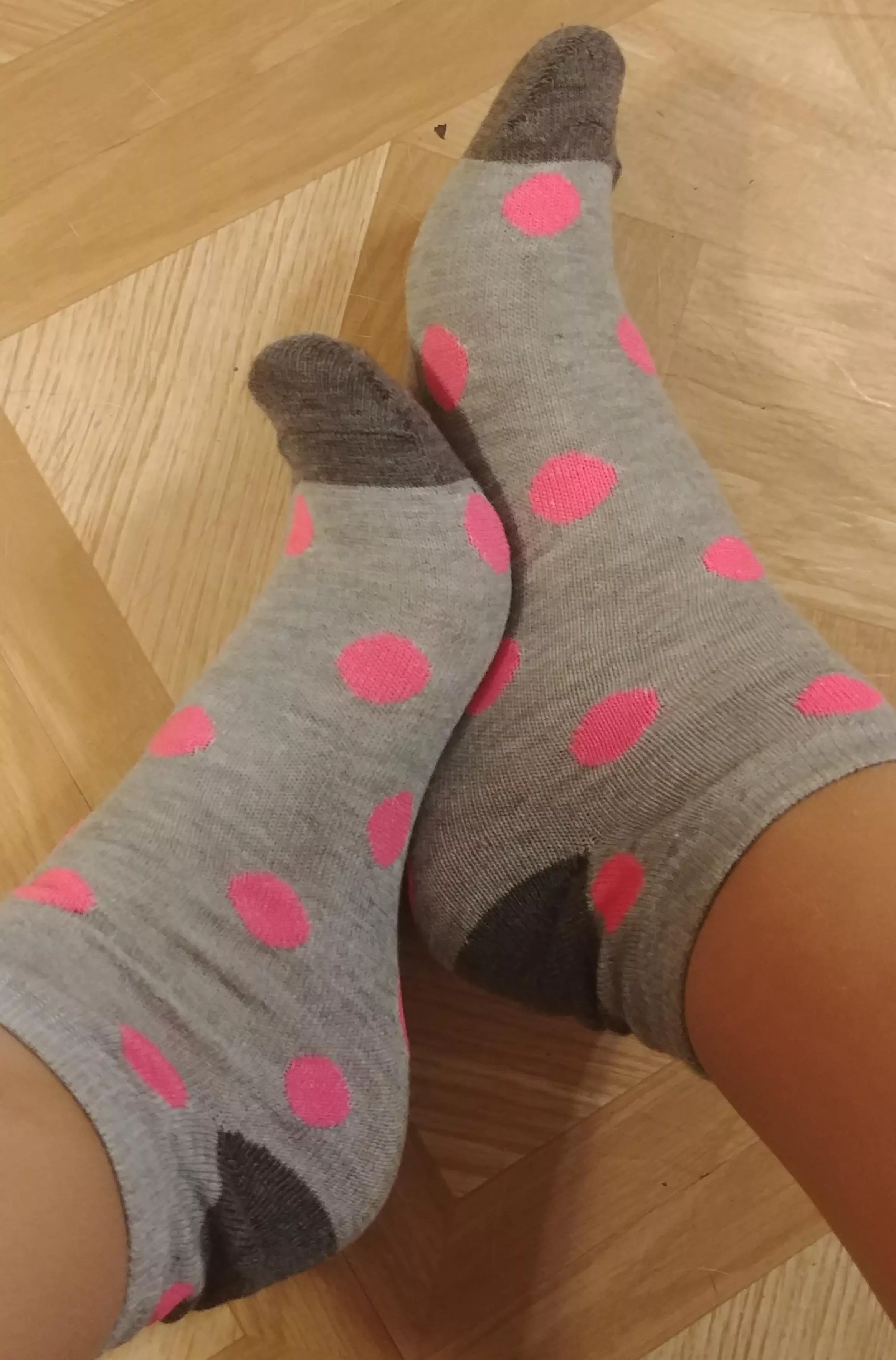 [selling] smelly socks worn during my busy serving shifts. Message me to book your wear!