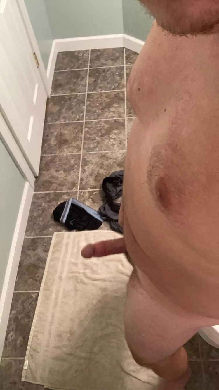 Sooo horny after a long Monday, let me know what you think of me