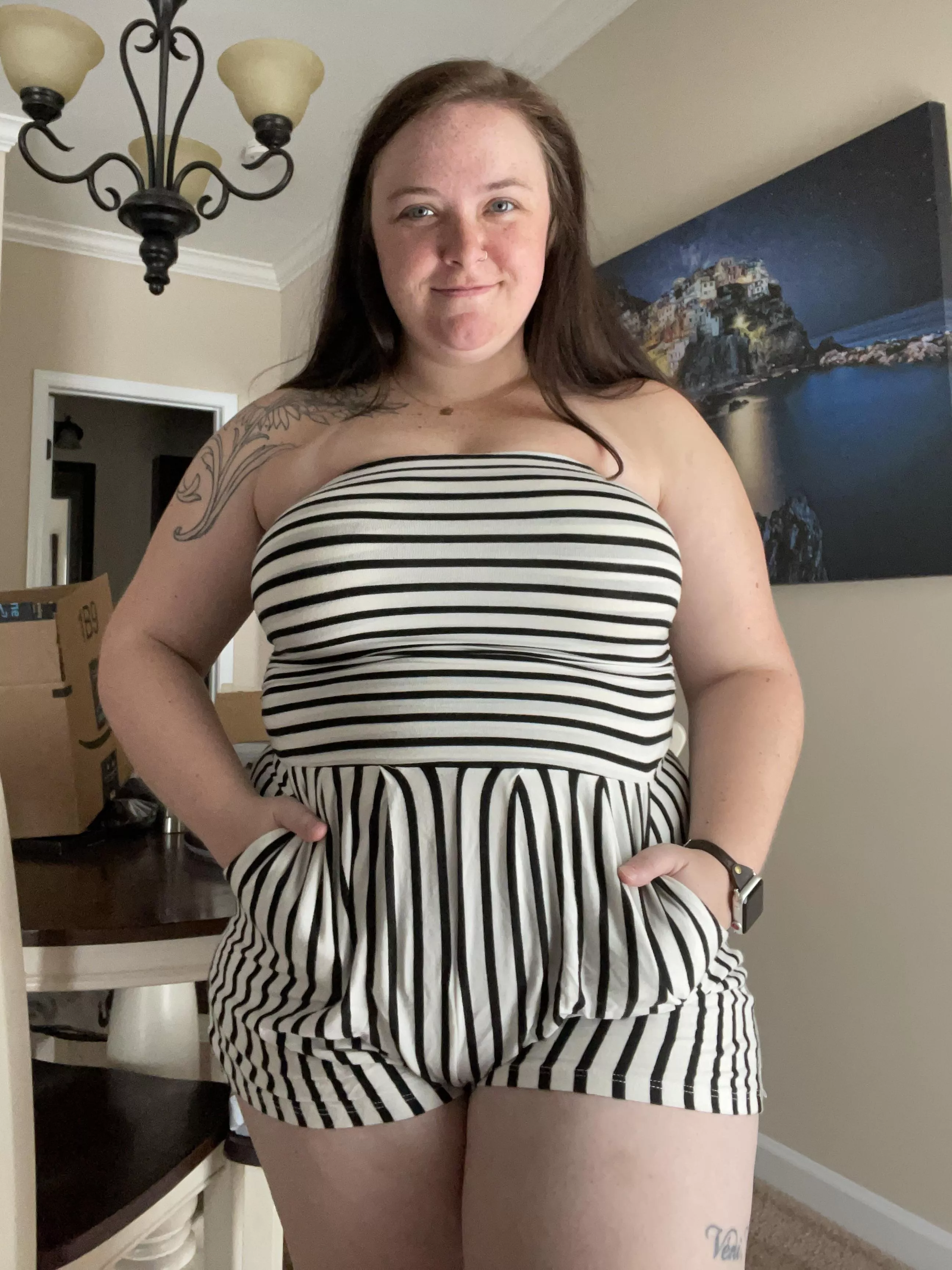 Itâ€™s sfw but I just loooove how this romper accentuates my curves.