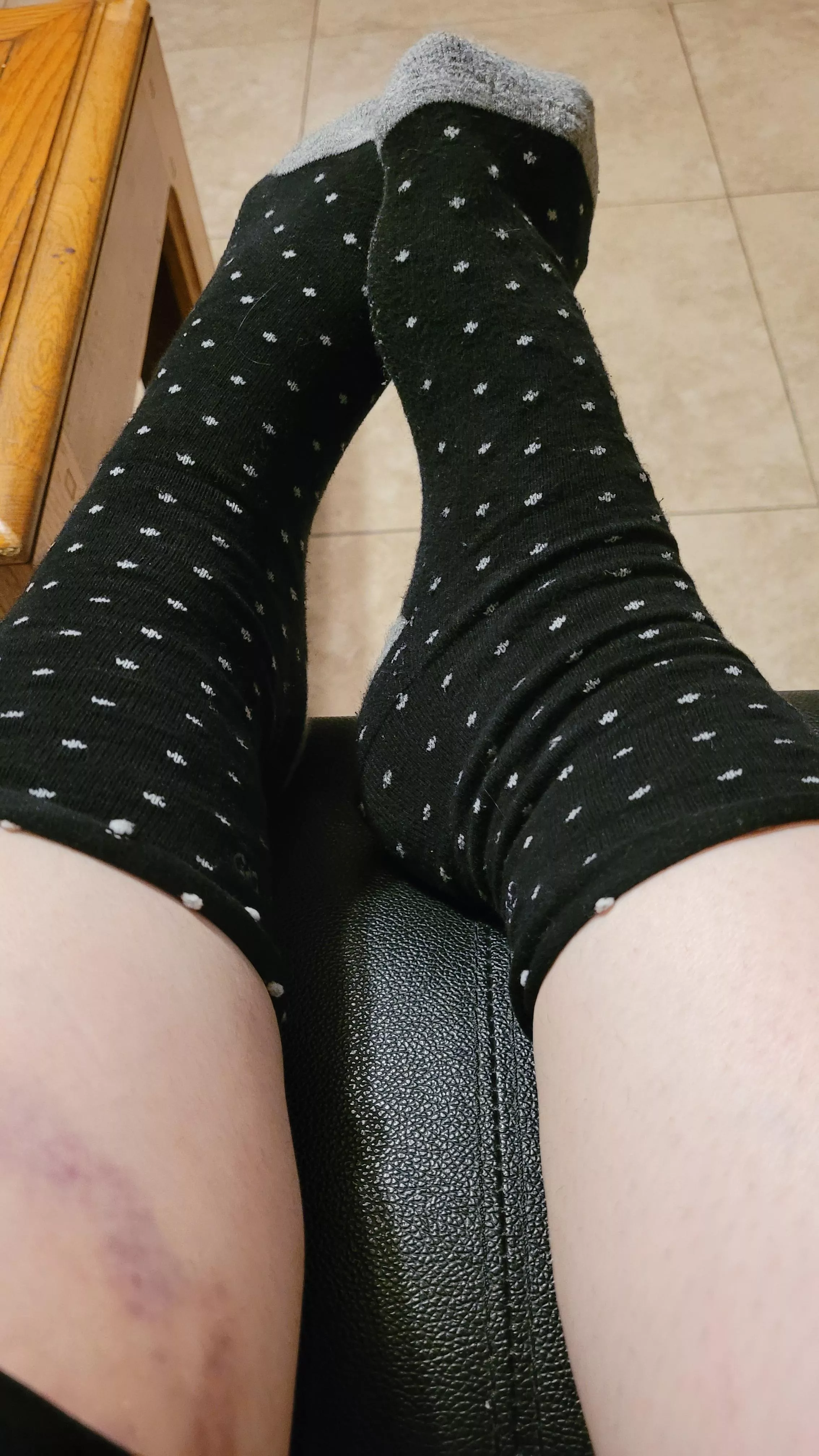 Like my polka dots? I wore them to work today ^_^