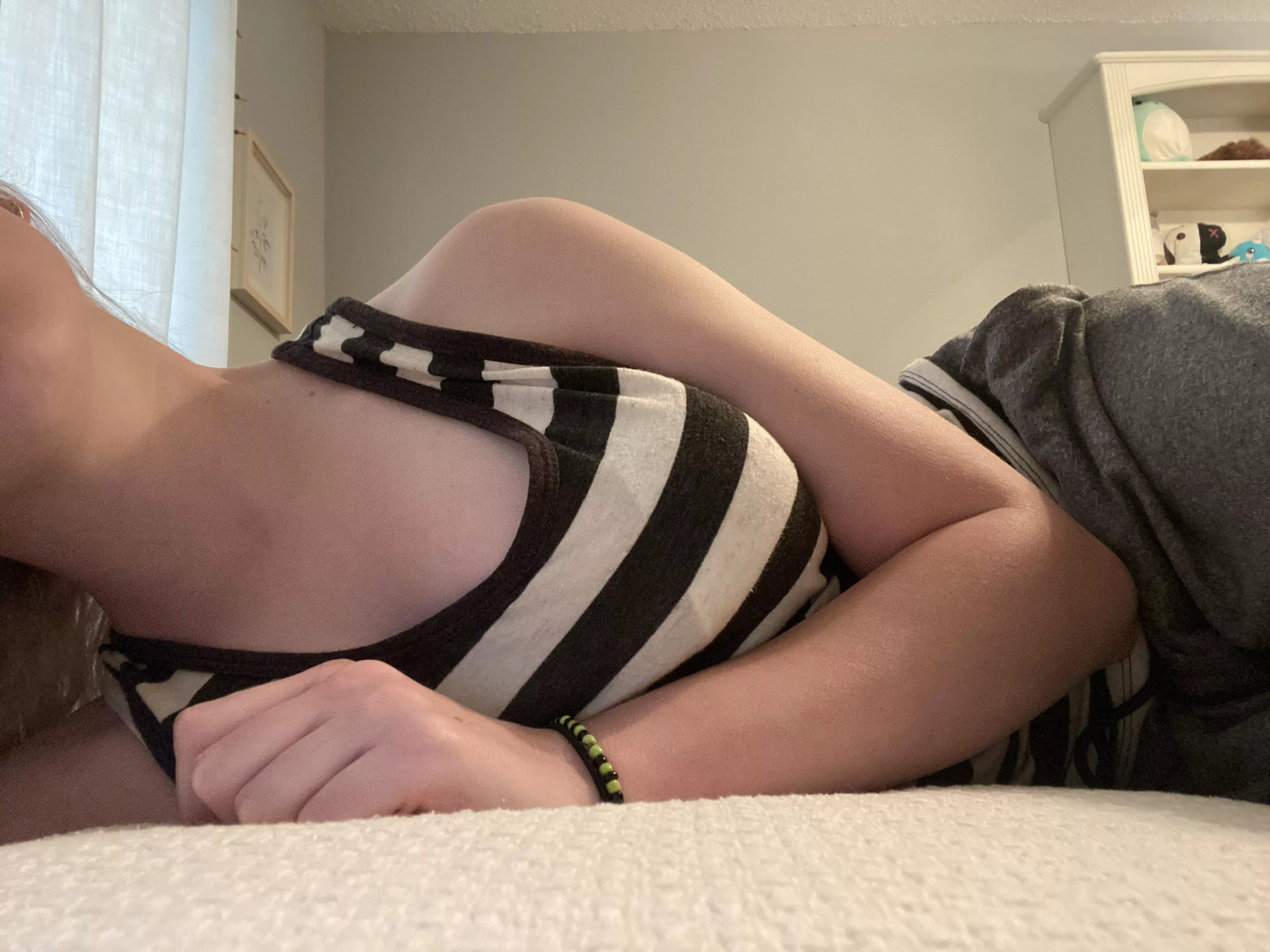 Stripes make me look cute [F]