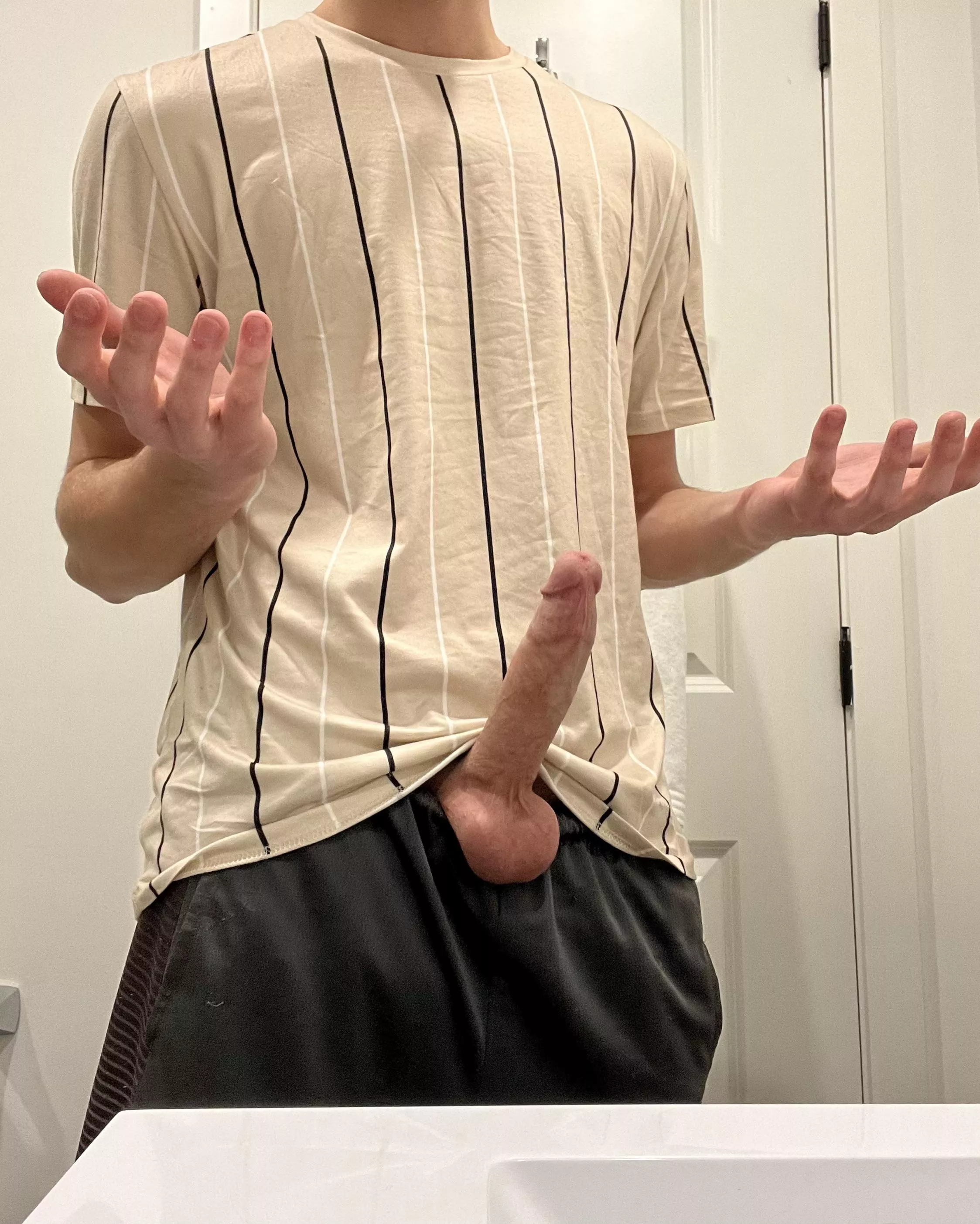 Canâ€™t keep my dick in my pants ðŸ¤ª