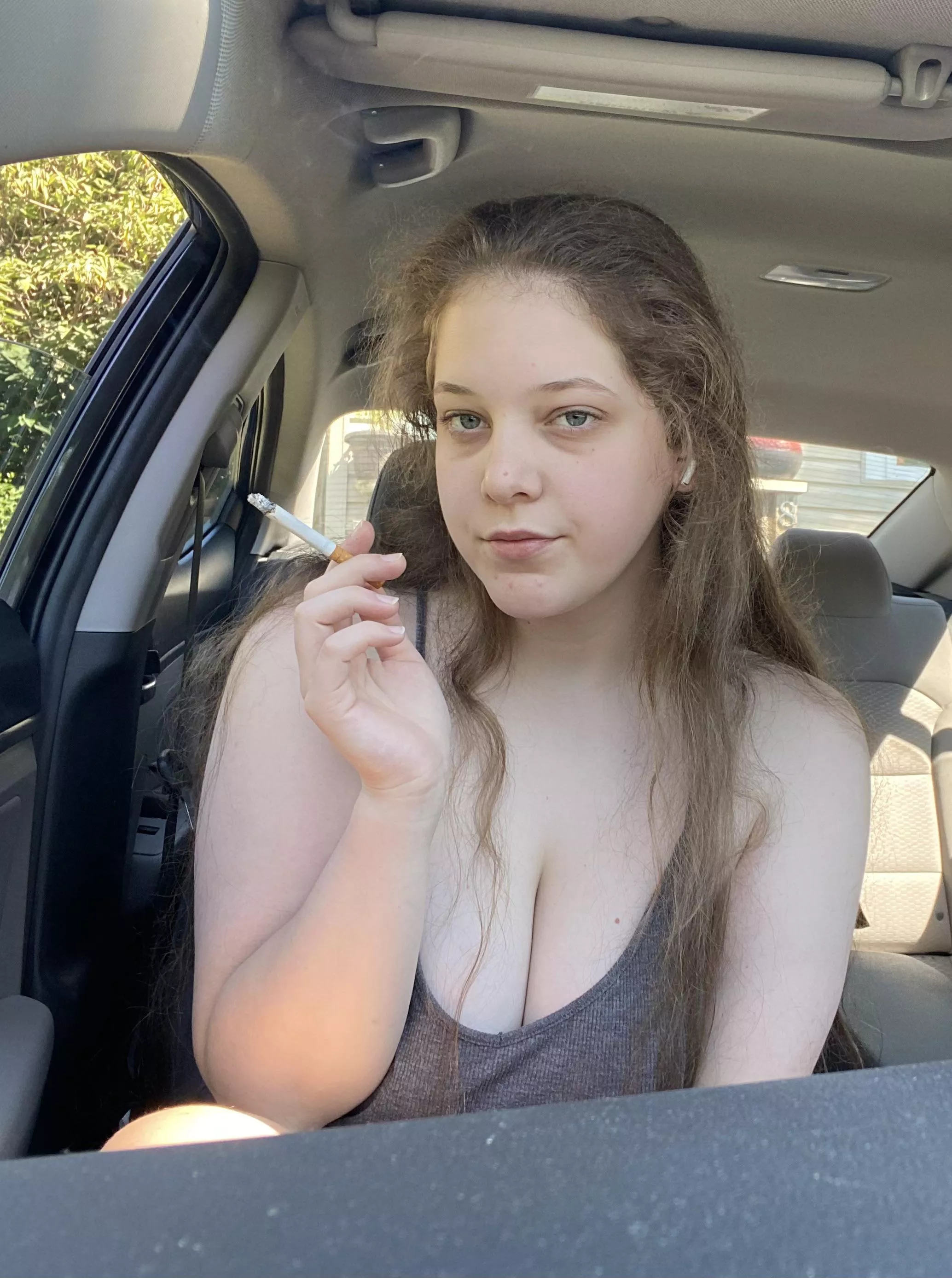 Drive me around, let's smoke in your car 🥰