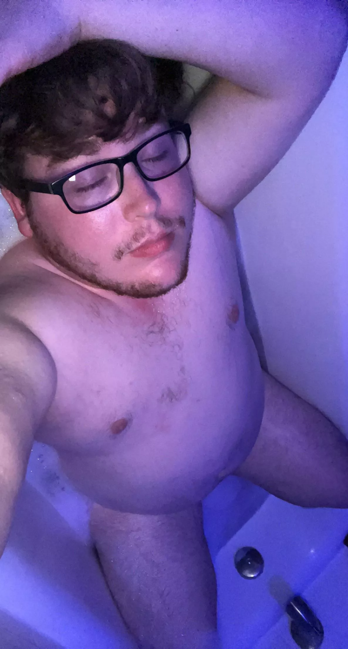 Love a hot bath (M22)