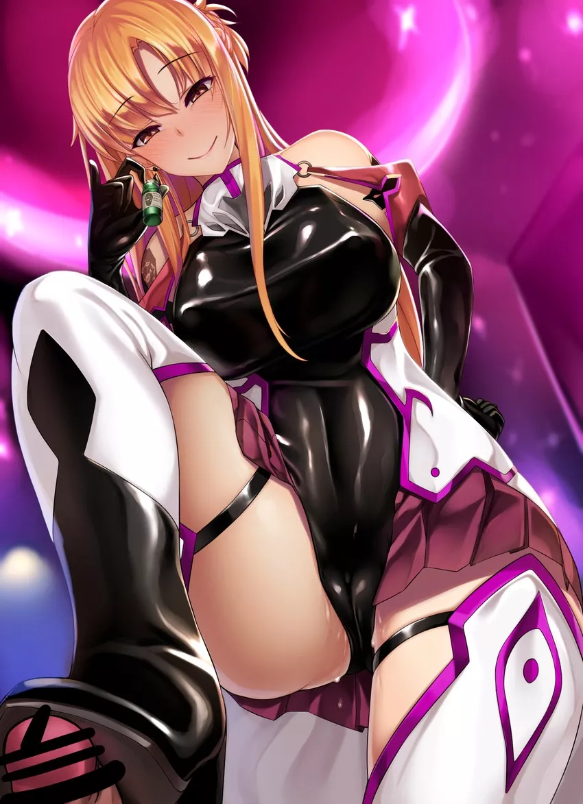 Asuna in dominatrix gear