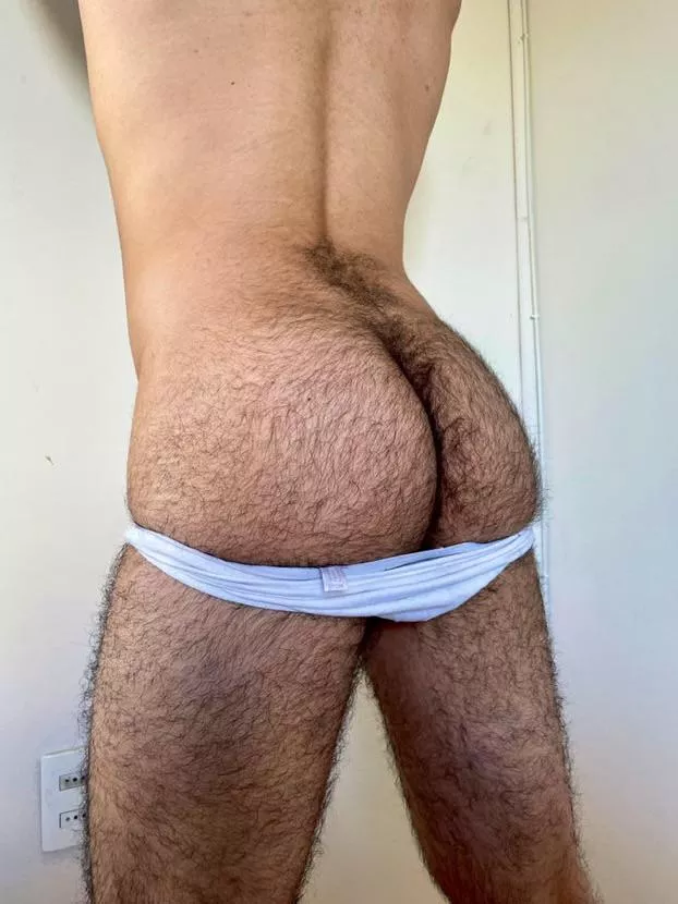 Do you like my hairy ass?