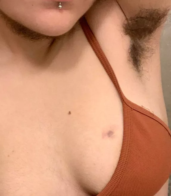 Isn't it sexy how long my armpit hair is?