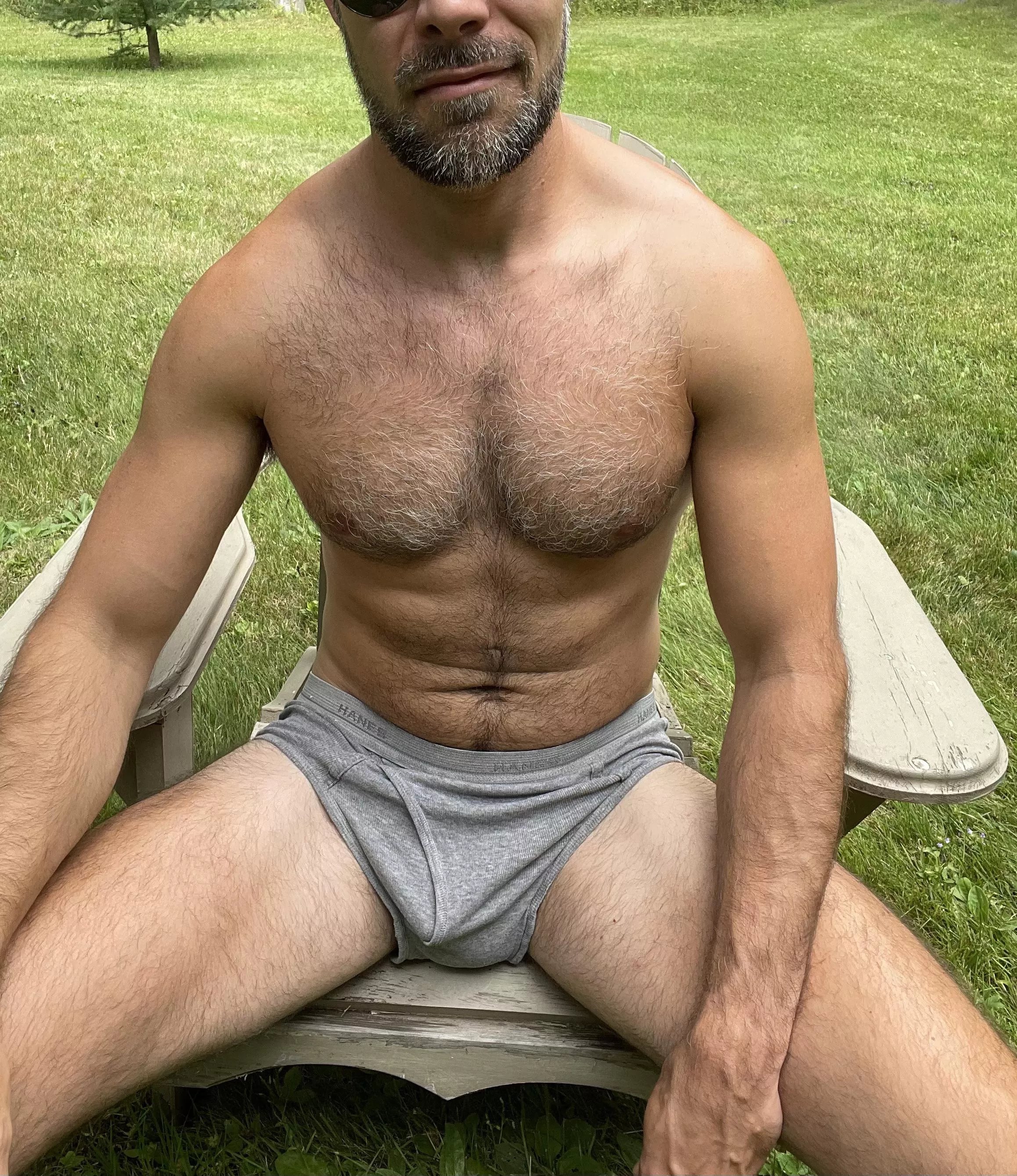 Whatâ€™s hot, sweaty, and hairy all overâ€¦