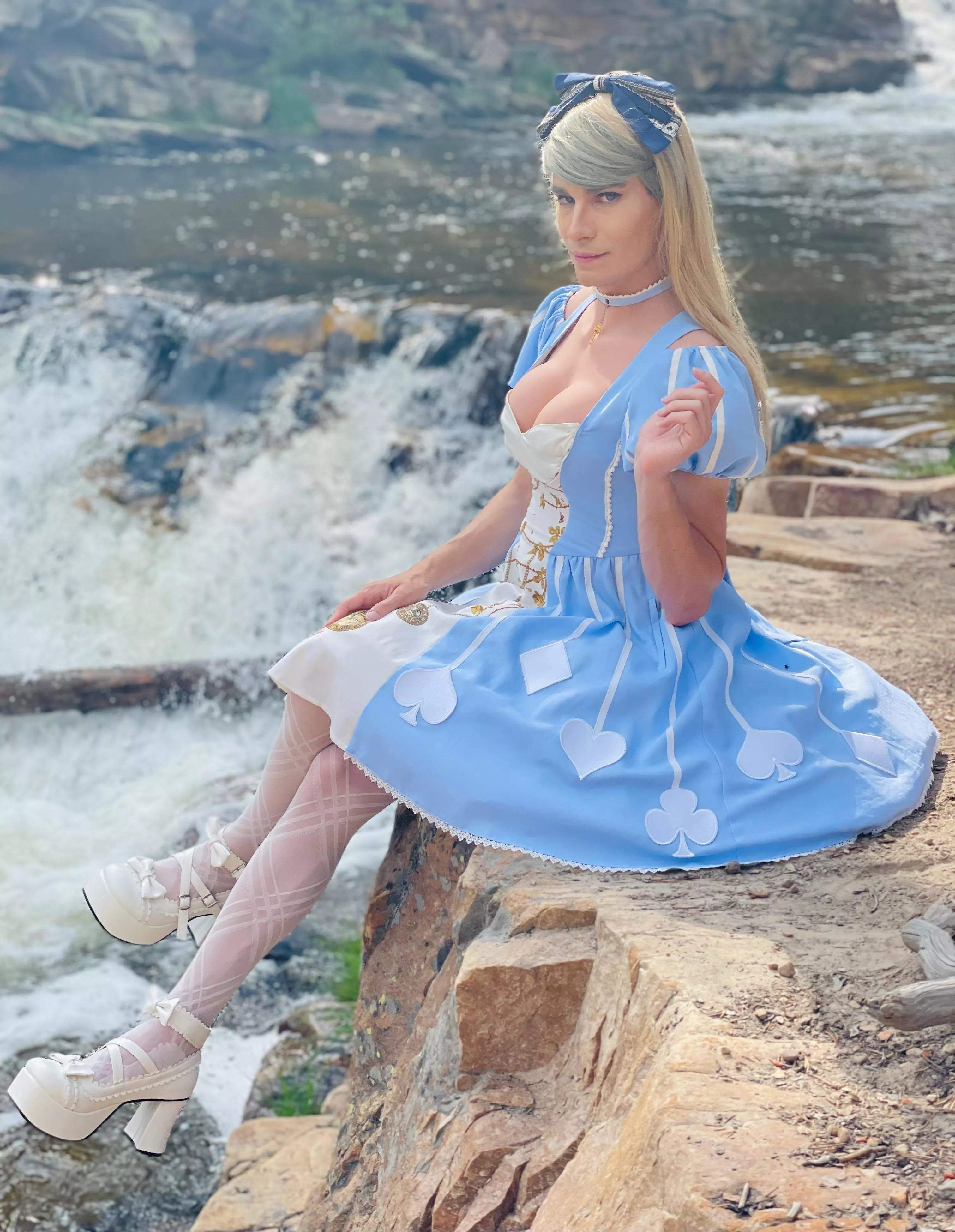 Alice in Wonderland inspired alt fashion