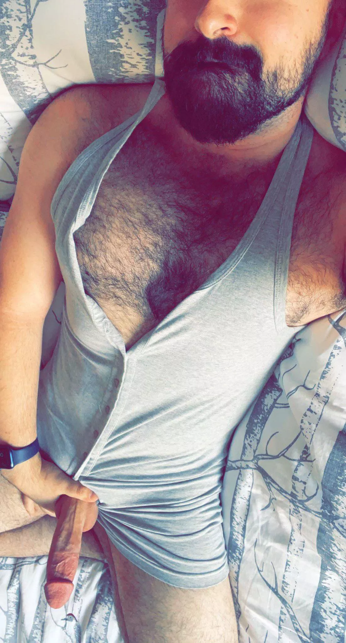 Anyone wanna wrestle with daddy?