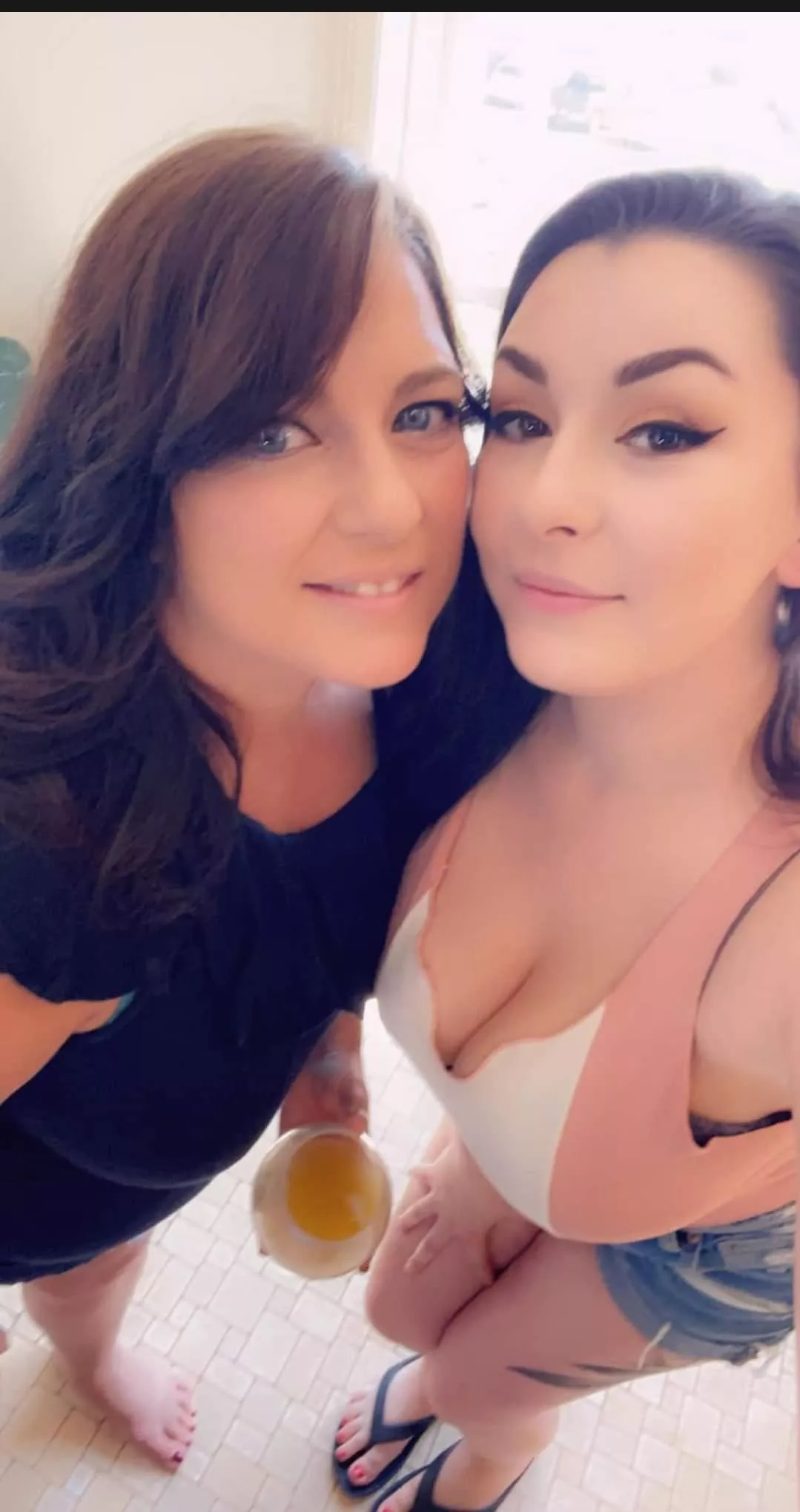 busty mom and daughter