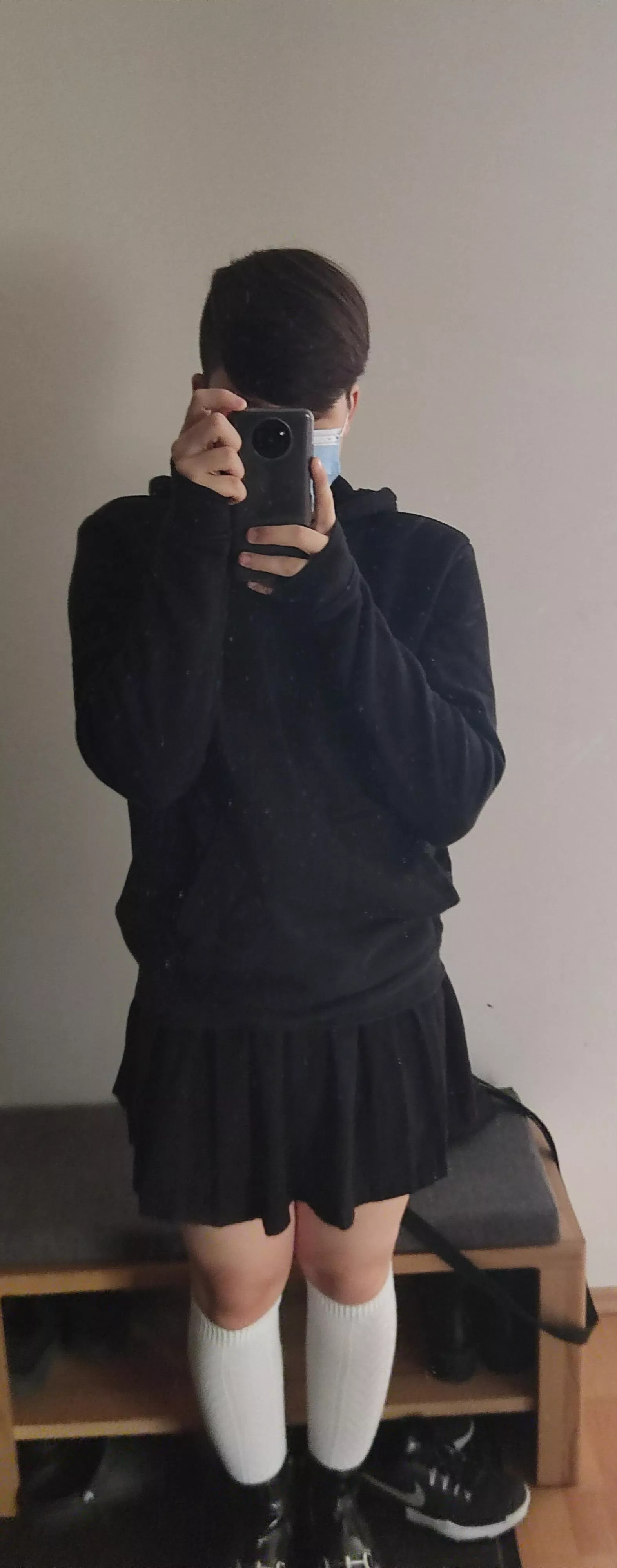 first time posting here or showing a pic of me crossdressing i just wanna be called cute for the first time in my life :3