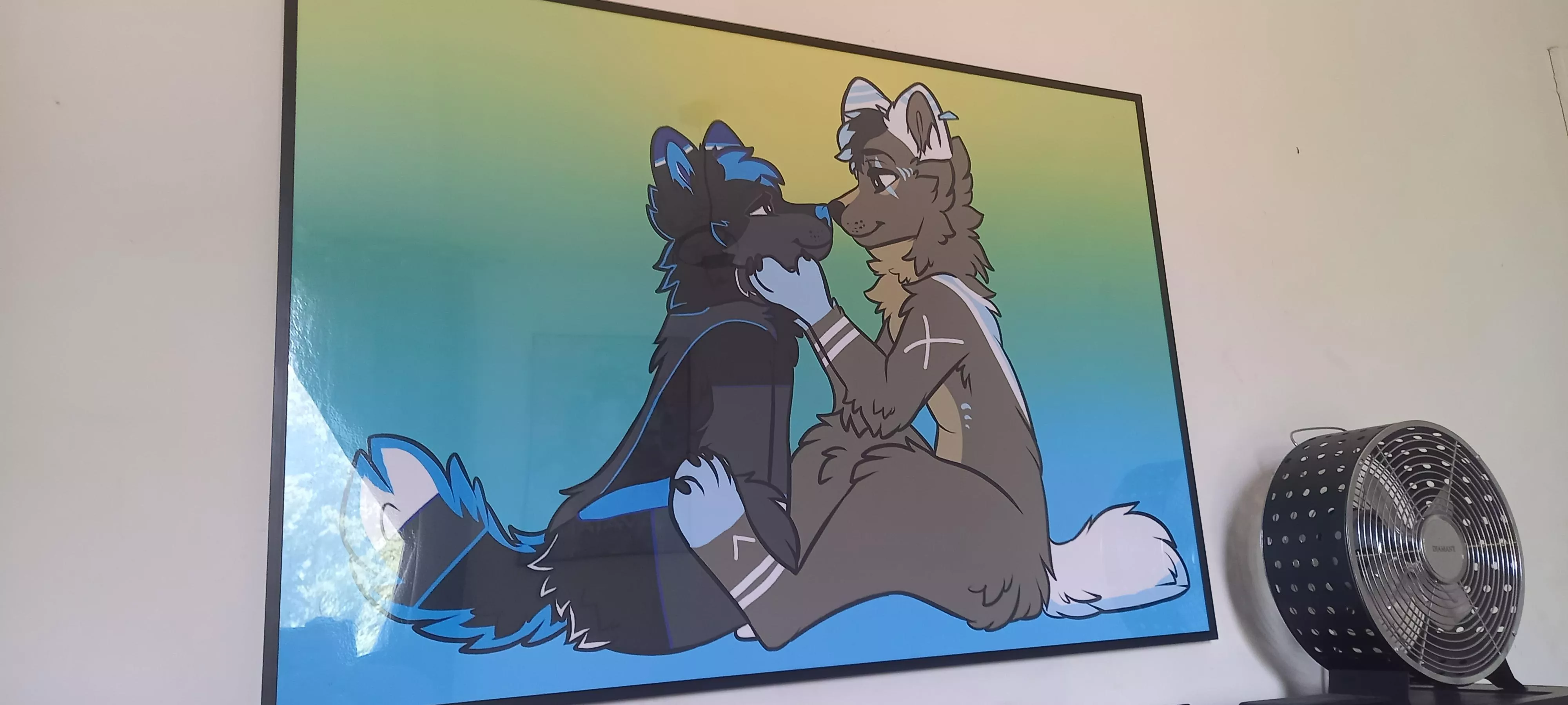 Framed a lovely piece of artwork of my boyfriend and me â¤ï¸ (Base is by Skunkify; Colours by my bf)