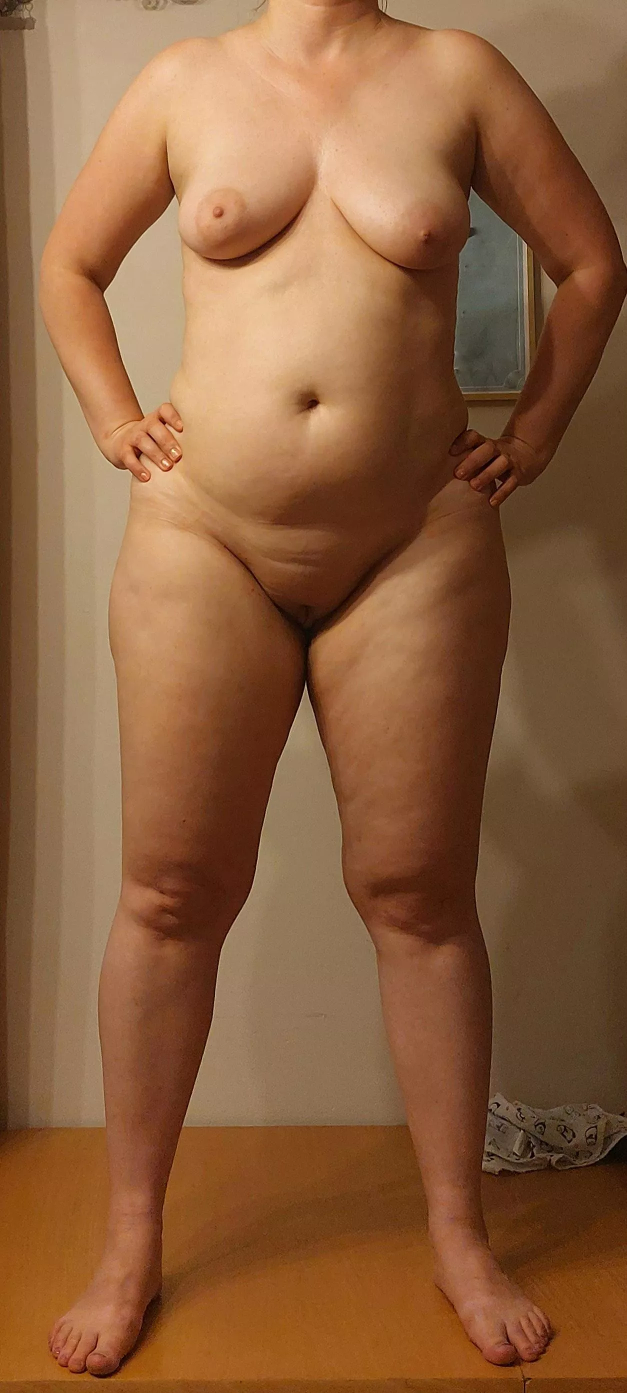 28F 73kg 168cm My full body!