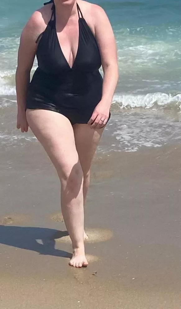 Could I be a chubby Bond Girl?