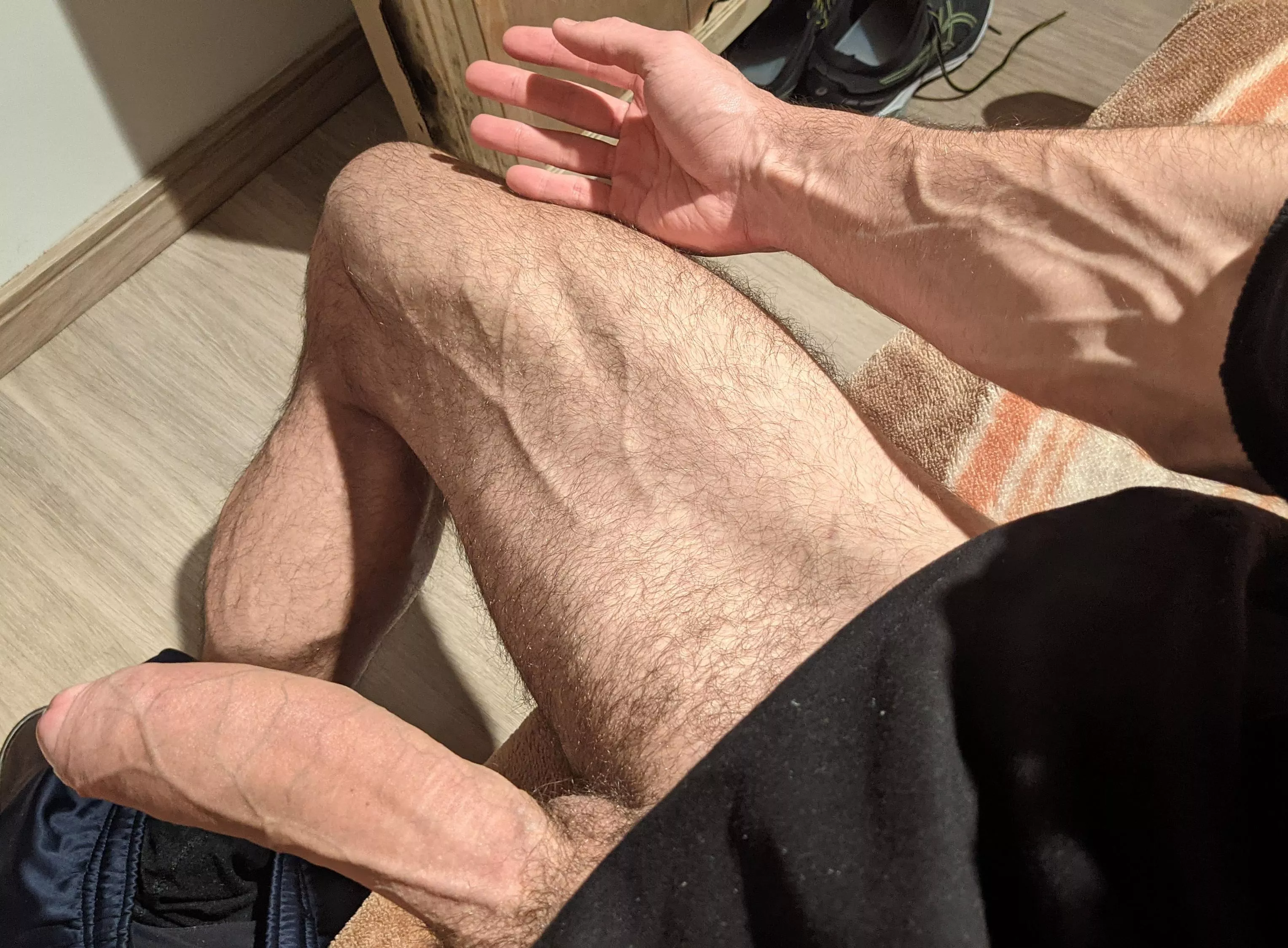 Do you like big fat veiny cocks? 😏