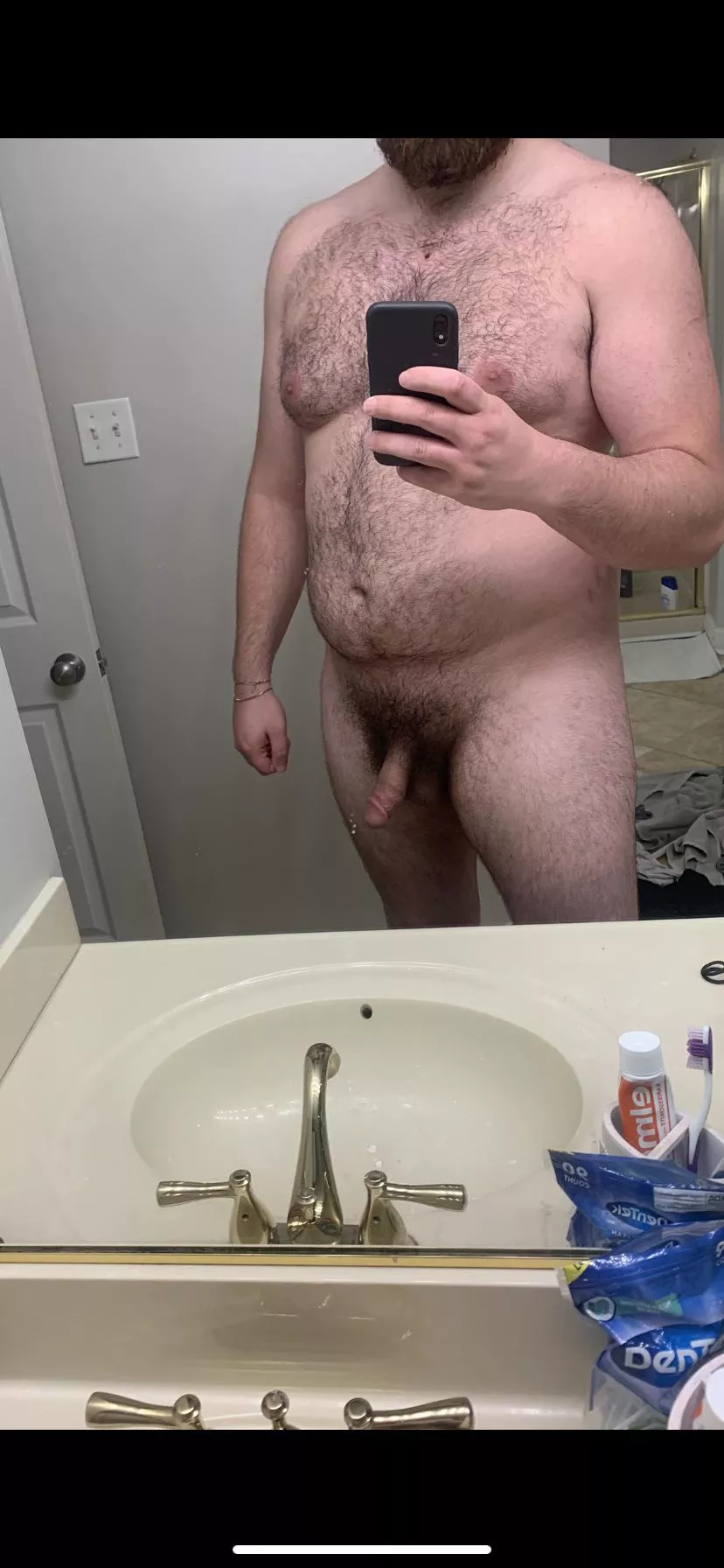 [m] 26, 260, 6’4 and nervous 😅