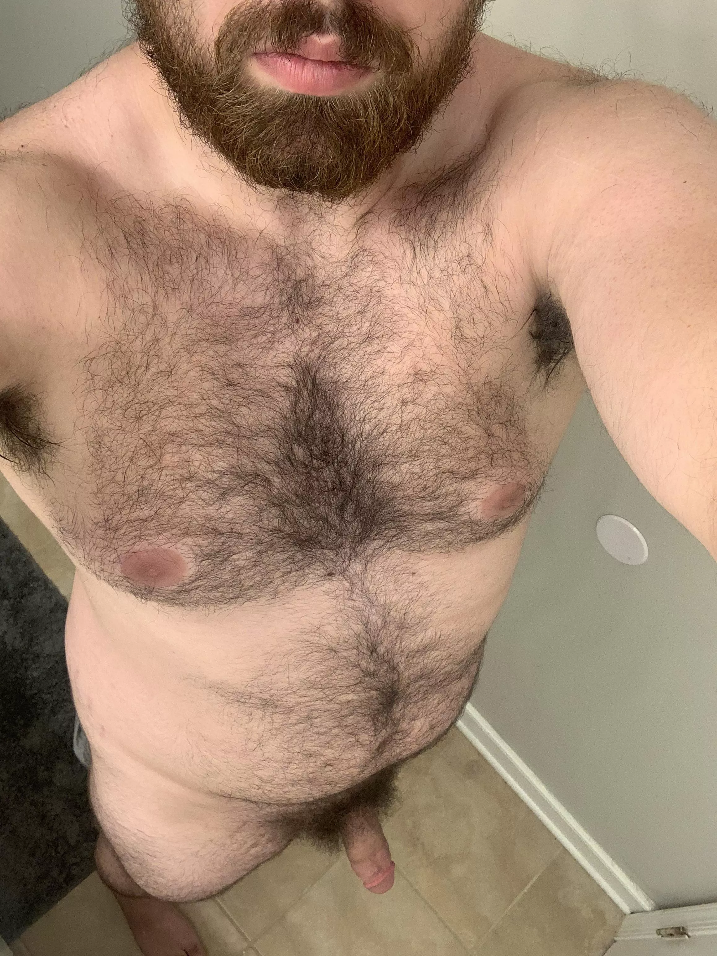 [m] 26, 260, 6’4 featuring my dad bod lol