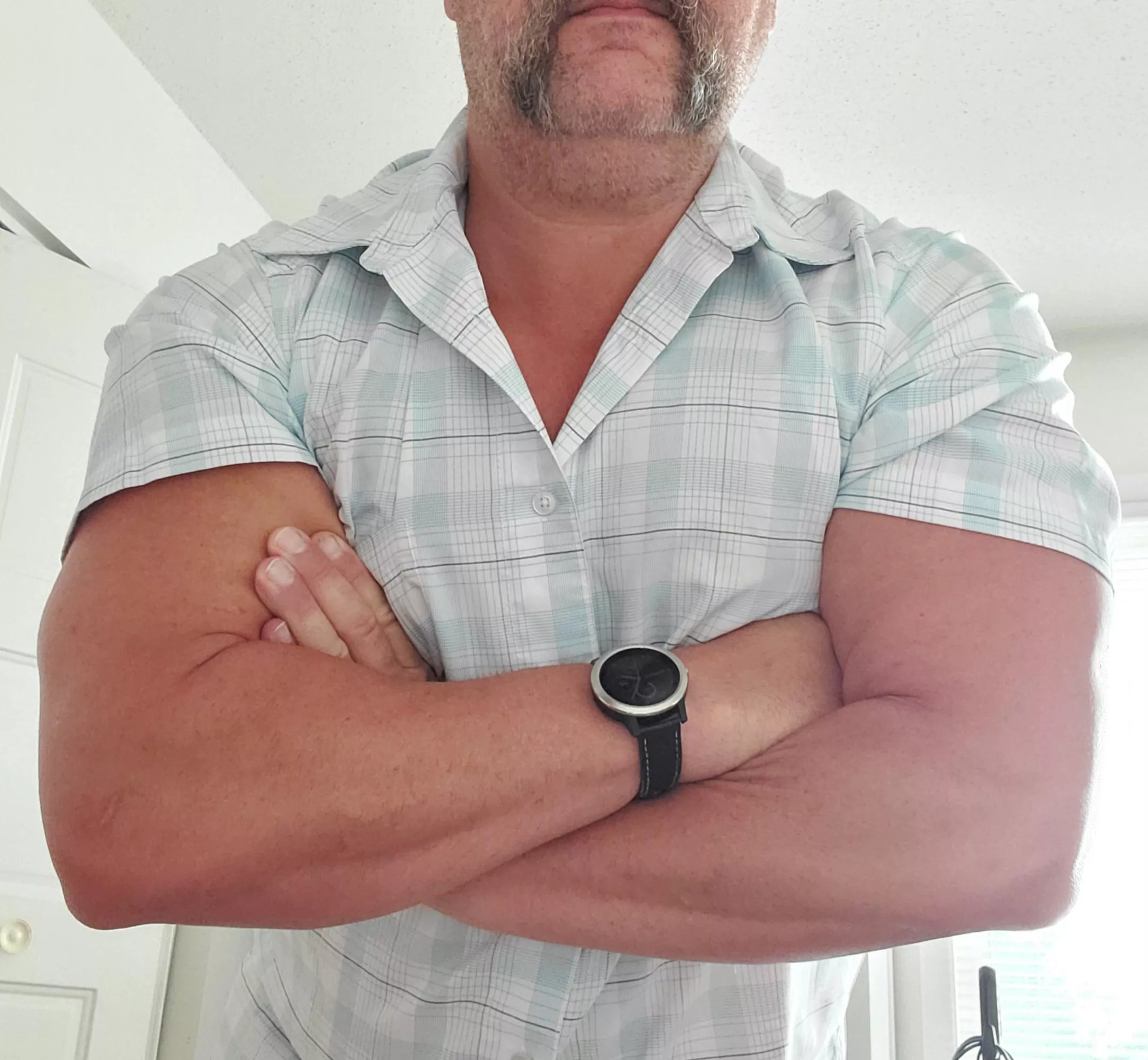 Any love for old guy forearms here?