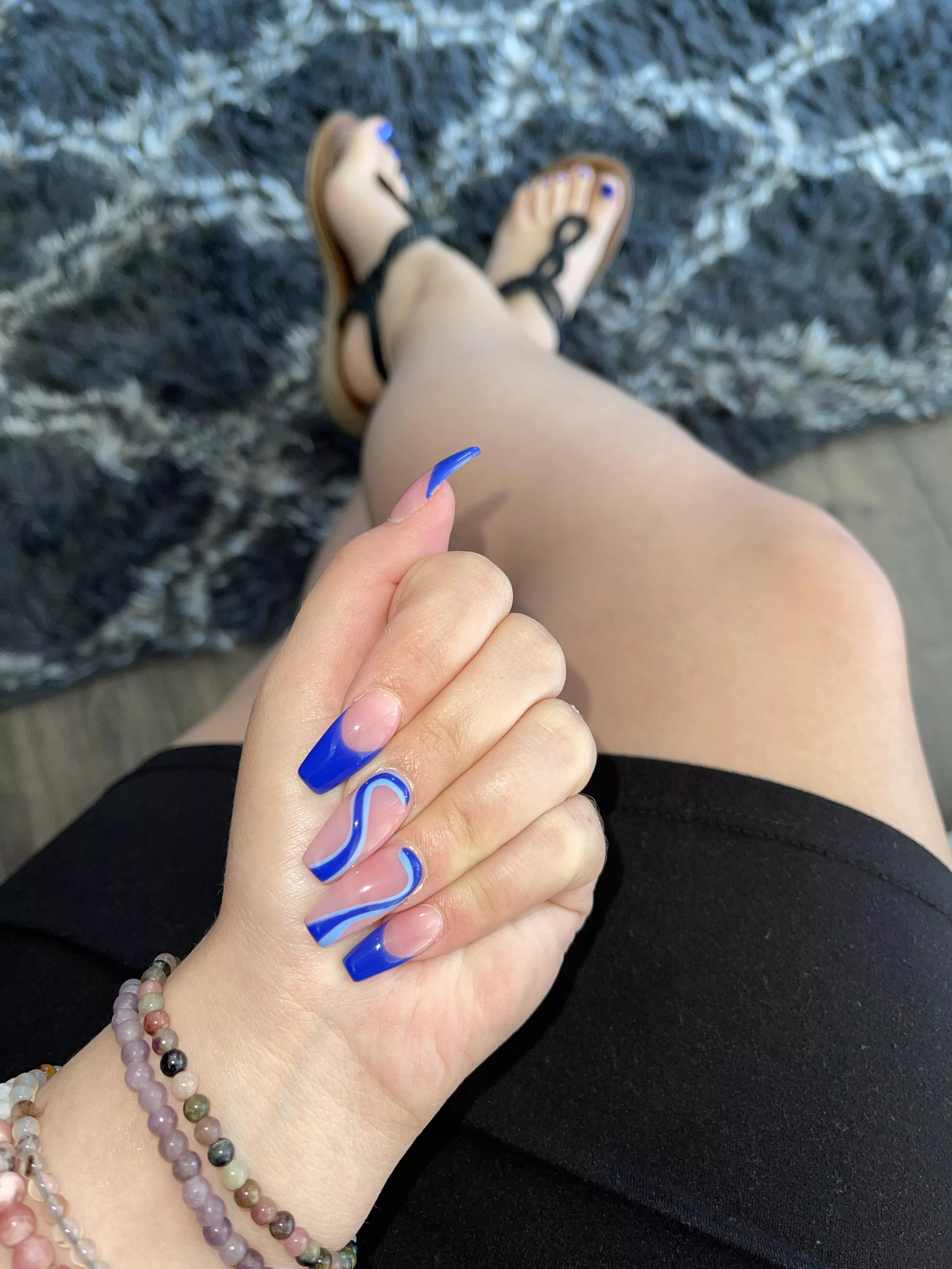 My perfect nails have your cock and wallet in a chokehold ðŸ¦‹