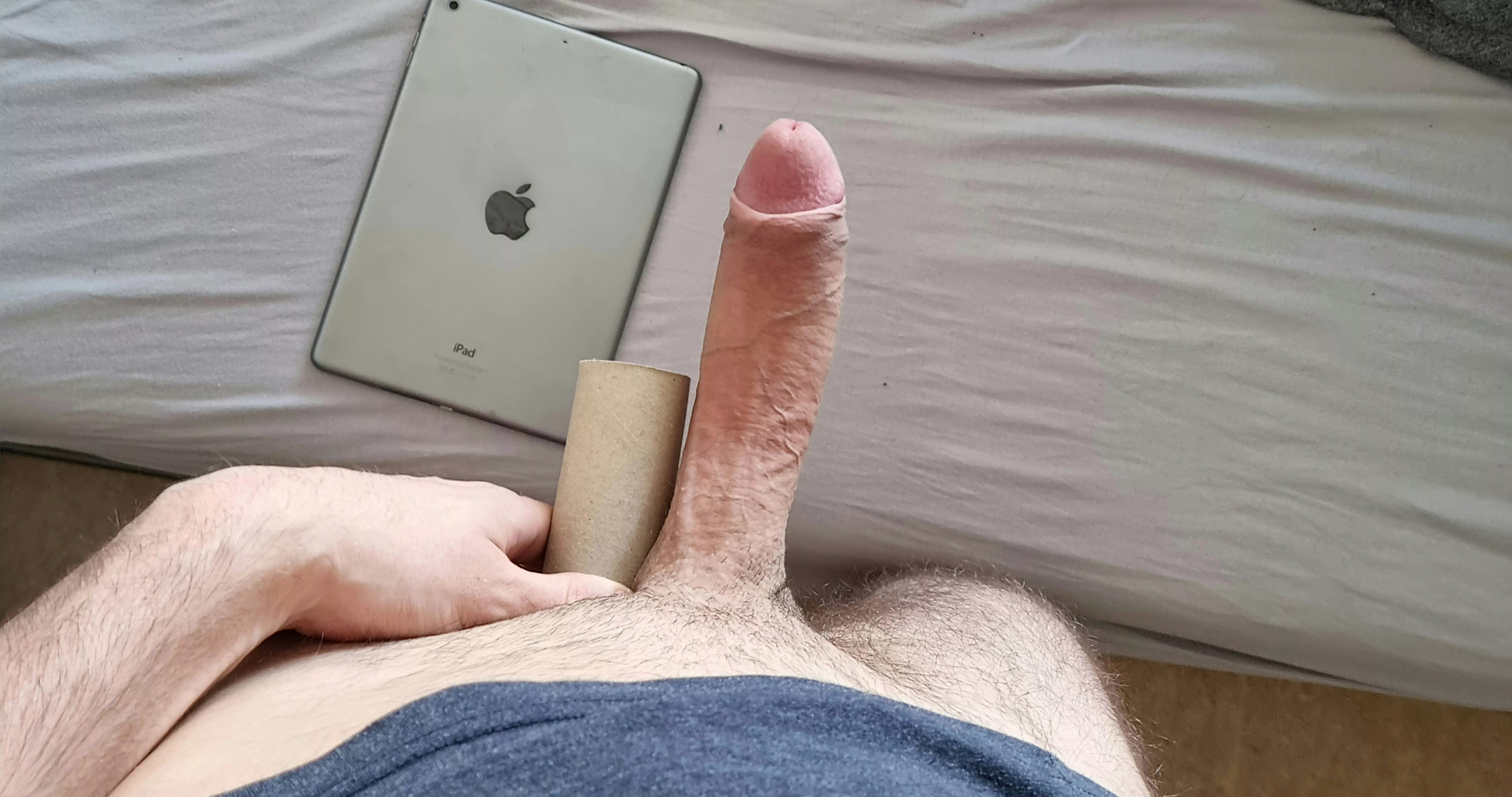 quick compare to my young german cock :)