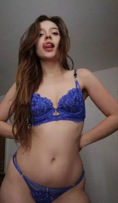 21[F4M] Like this if your cock is bigger than 5inches! ðŸ˜‹