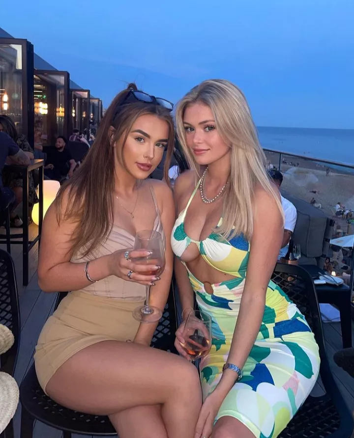 Abi & Bonnie