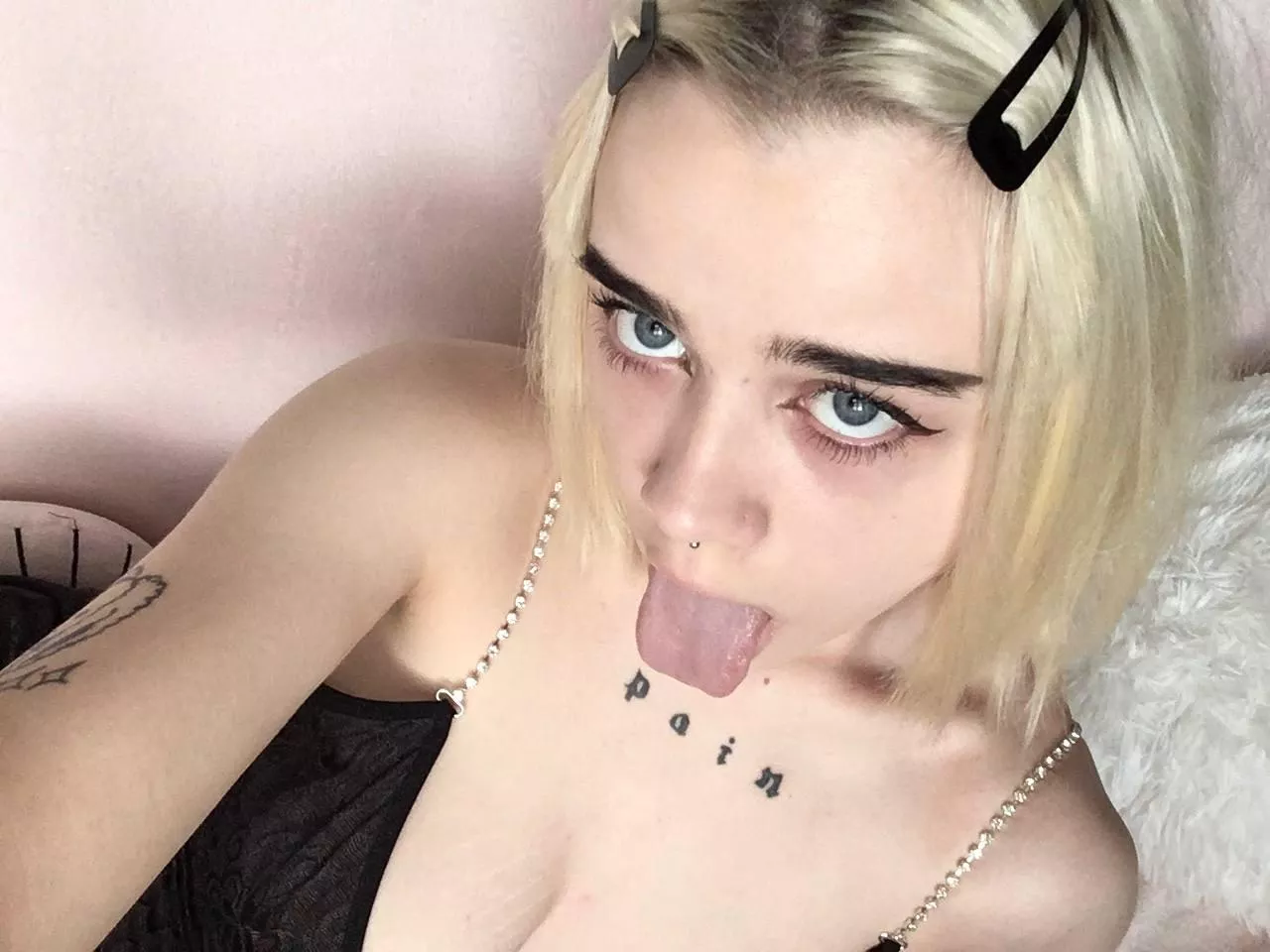 do you prefer cum on my face or tongue?