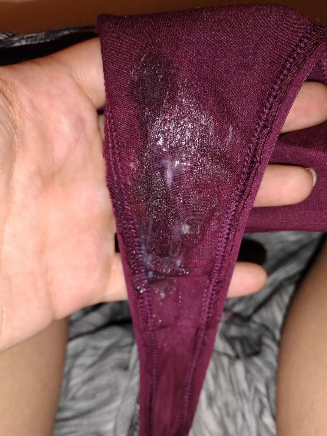 I love soaking my panties with cum for you ðŸ˜˜