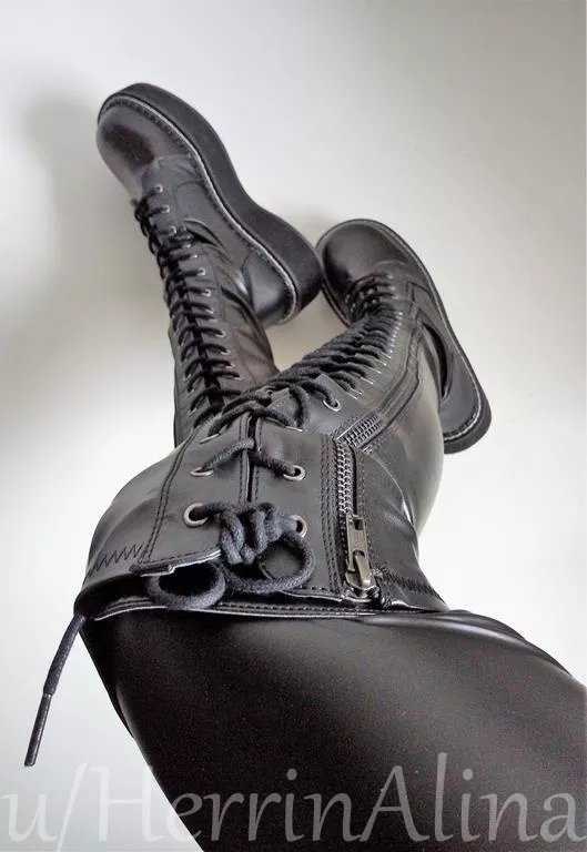 my demonia boots are soo hot