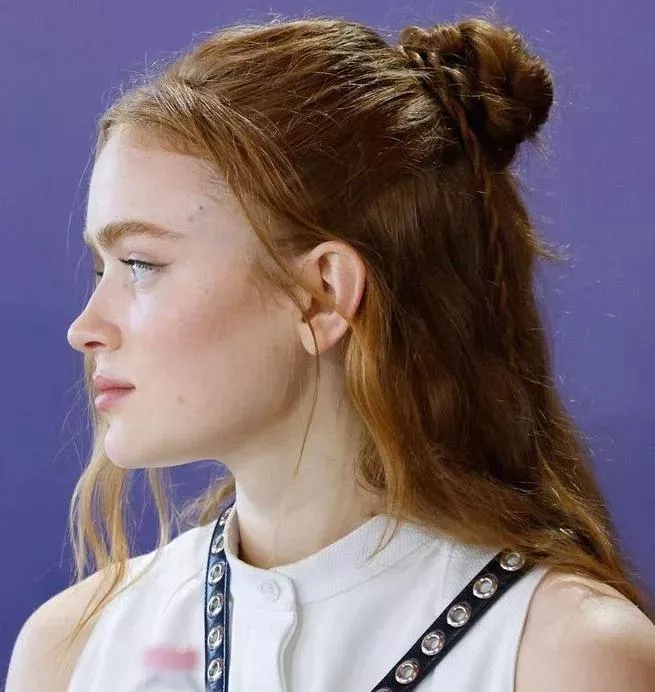 Who wants to watch me cum for Sadie Sink?