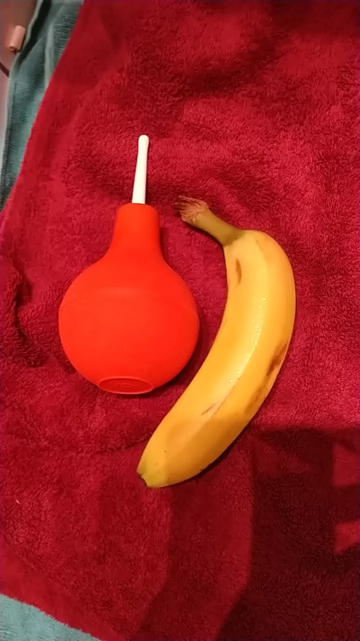 about to have my first banana enema, really excited for this!