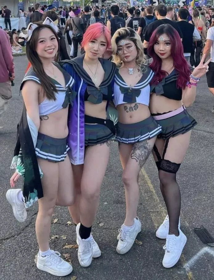 Asian raving school girls