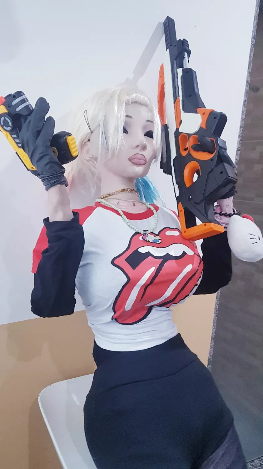 Lime1b AI Sexdoll Harley Quinn with serious guns upgrade