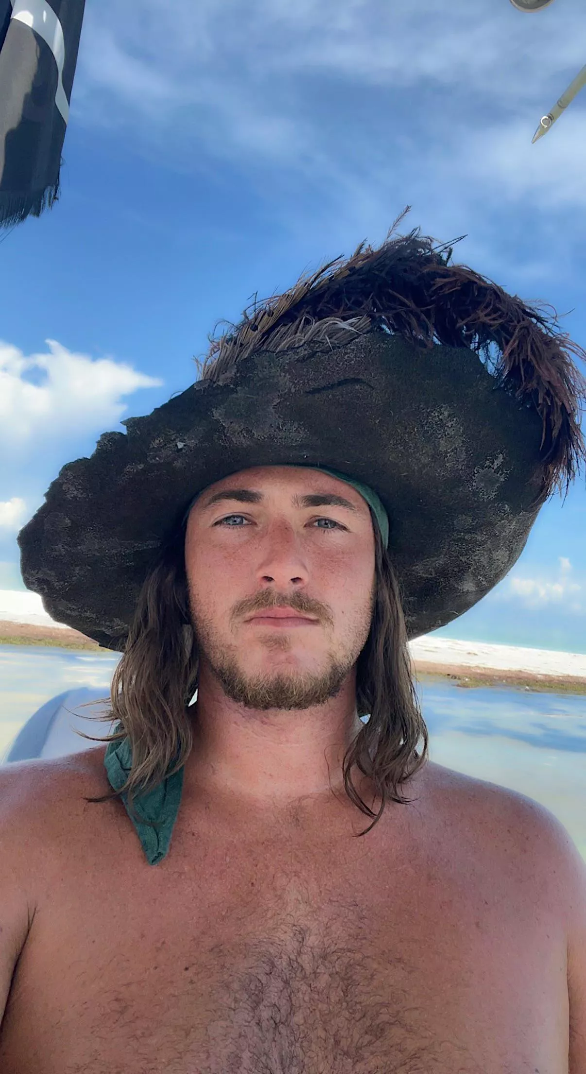 Ya know what they say about big hats, mateys ðŸ˜‰