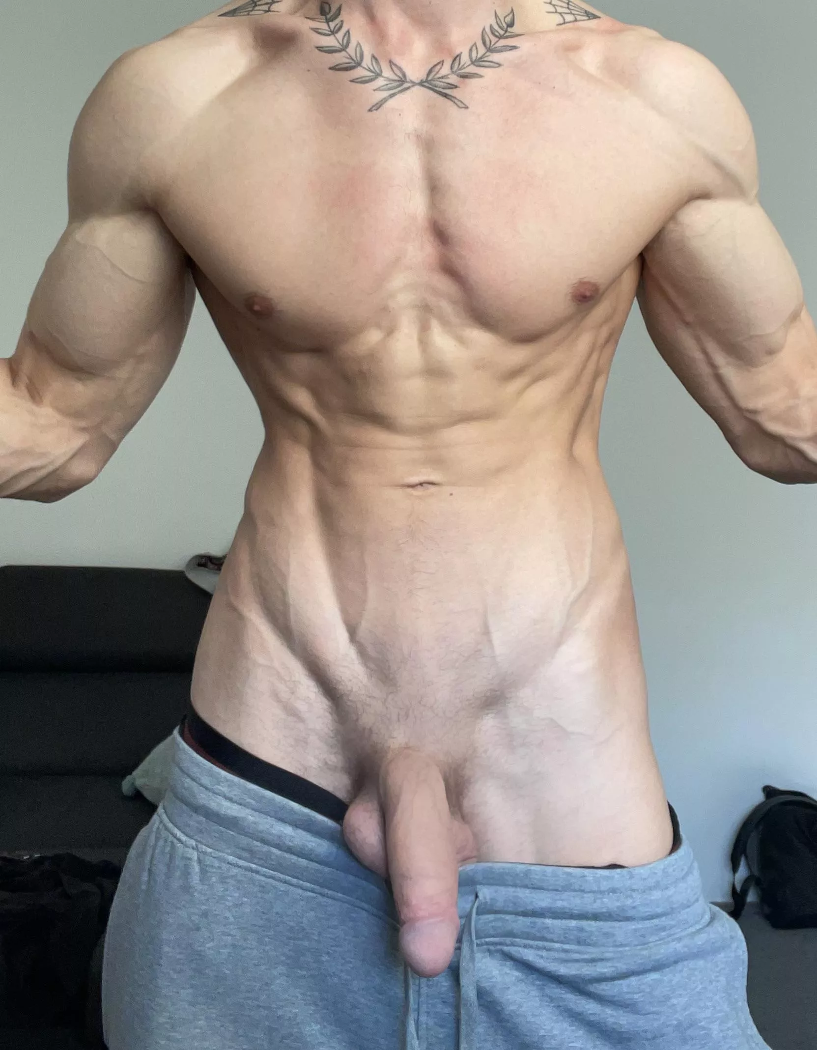 I want a good fuck after the gymðŸ¤¬