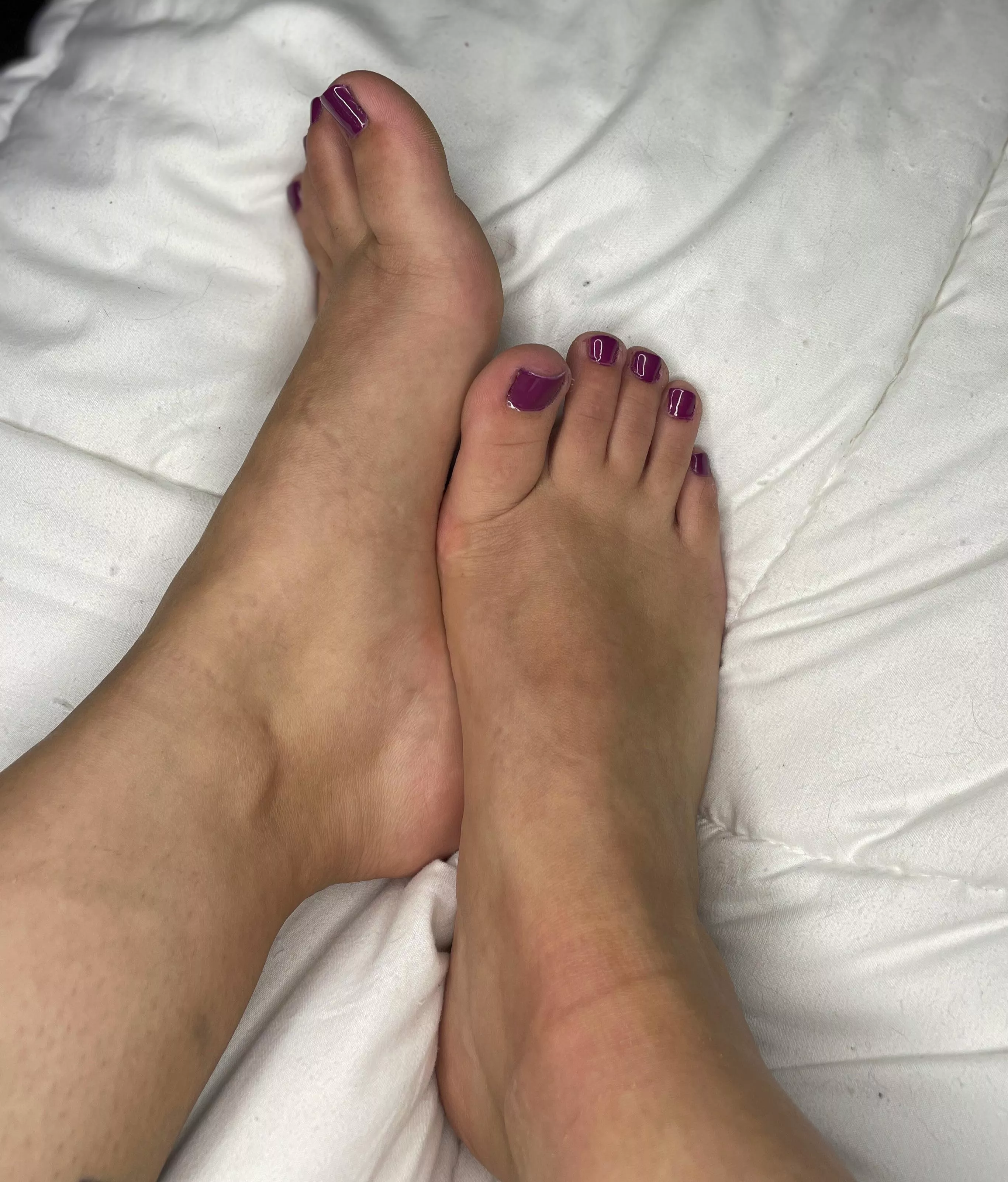 Mommy needs a foot rub! ðŸ¤¤ðŸ˜ˆ