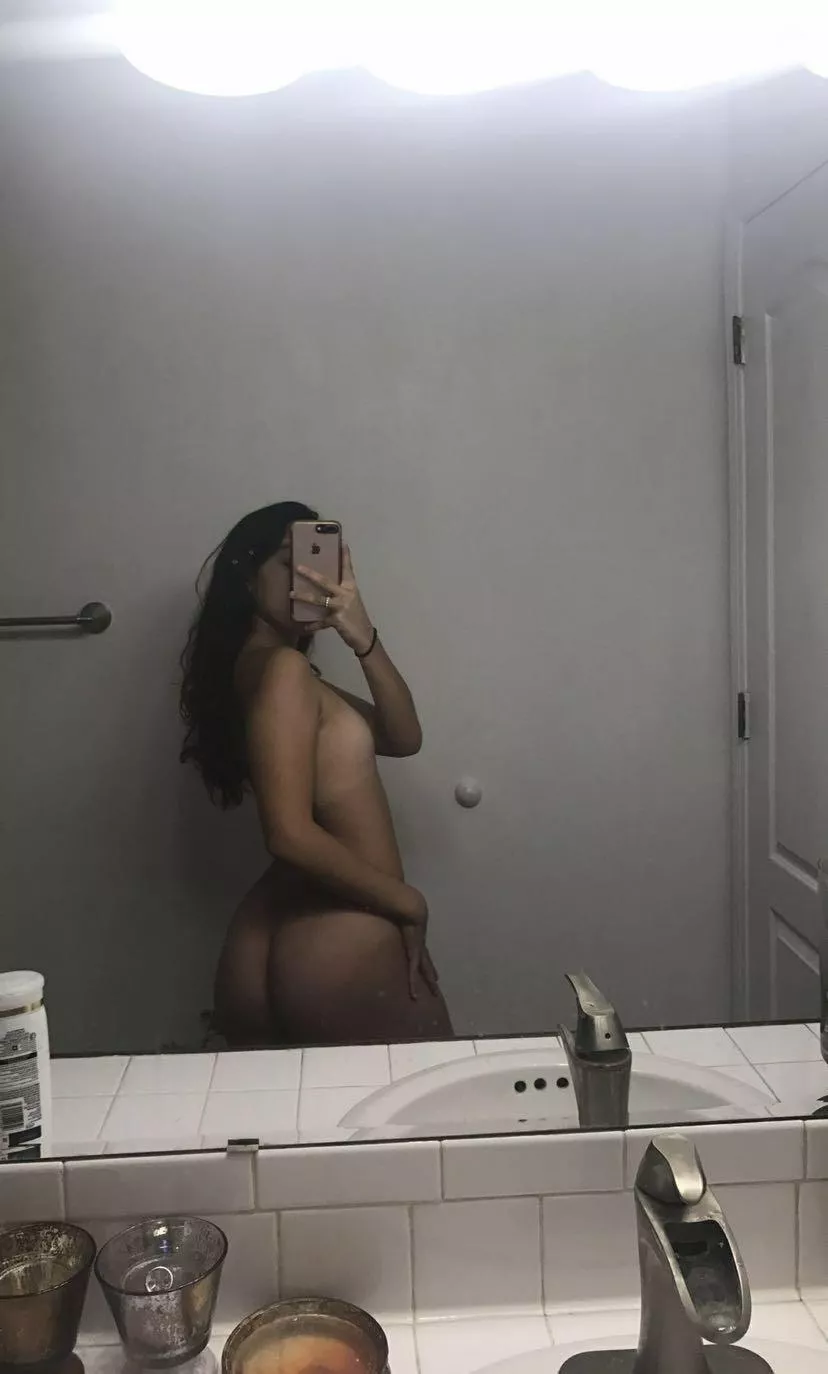 18F,4â€™11 Latina [OC]