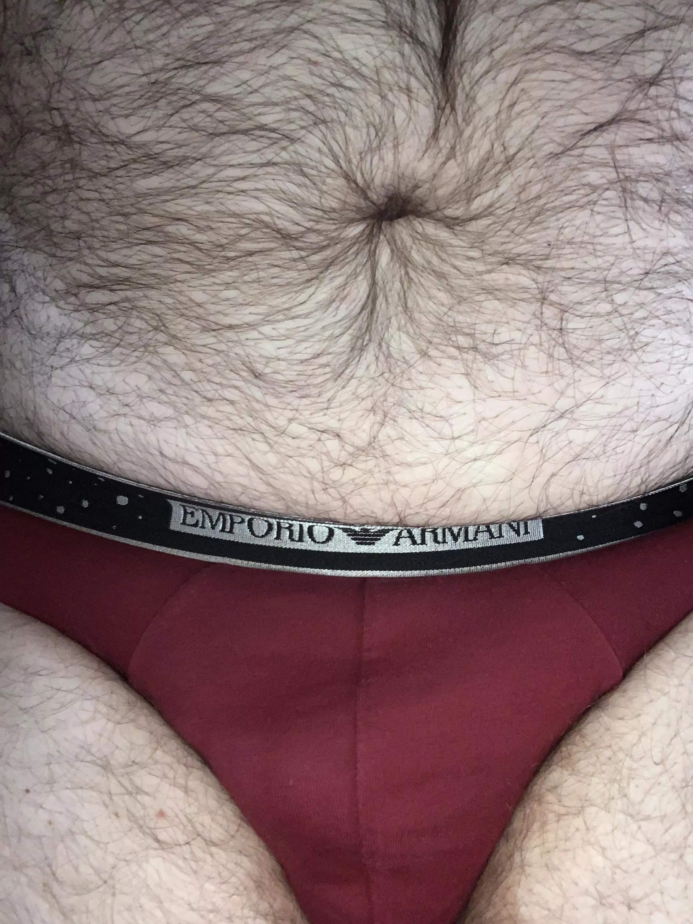 50, UK looking for other bears in briefs 😊